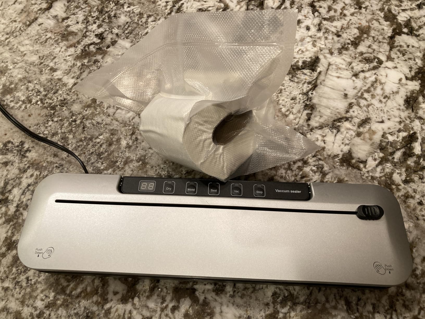 75Kpa Vacuum Sealer for Food, Precision Suction Power 6-in-1 Food Sealer with Digital Timer, Dry & Moist Food Modes, Compact Design with Built-in Cutter & 10 Vacuum Bags - Customer Photo 1