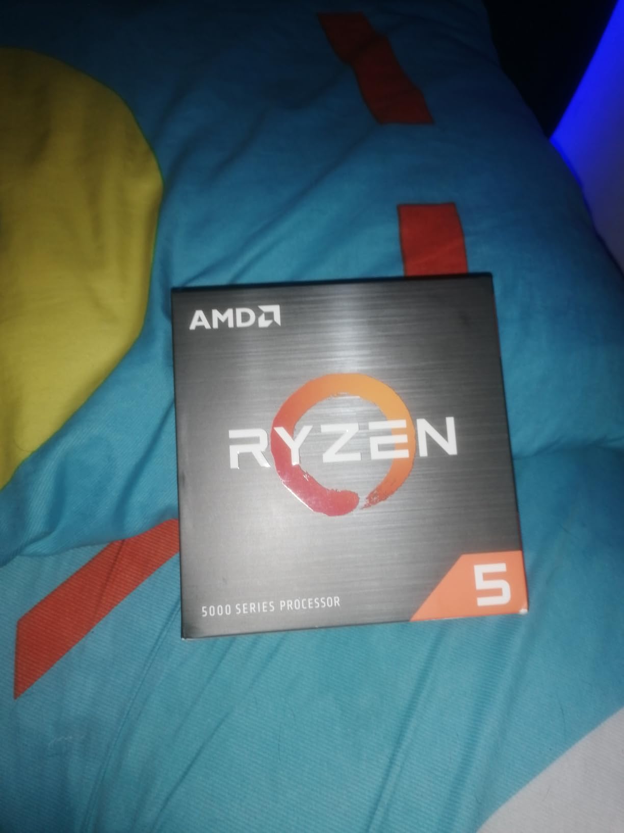 AMD Ryzen 5 5600X 6-core, 12-thread unlocked desktop processor with Wraith Stealth cooler customer photo 2