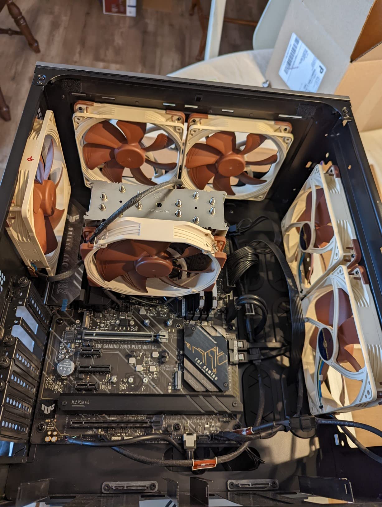 ASUS TUF Gaming Z690-Plus LGA 1700(Intel12th Gen) ATX Motherboard(PCIe 5.0,DDR5,4xNVMe SSD,14+2 Power Stages,WiFi 6,2.5Gb LAN,Front USB 3.2 Gen 2 Type-C Ports,Thunderbolt 4) Customer Review ASUS TUF Gaming Z690-Plus LGA 1700(Intel12th Gen) ATX Motherboard(PCIe 5.0,DDR5,4xNVMe SSD,14+2 Power Stages,WiFi 6,2.5Gb LAN,Front USB 3.2 Gen 2 Type-C Ports,Thunderbolt 4) - Customer Photo 2
