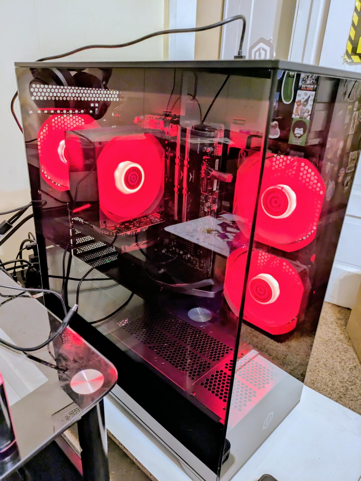 CYBERPOWERPC Gamer Master Gaming PC, AMD Ryzen 5 5500 3.6GHz, Radeon RX 6400 4GB, 16GB DDR4, 500GB PCIe Gen4 SSD, WiFi Ready & Windows 11 Home (GMA3100A) customer photo 1