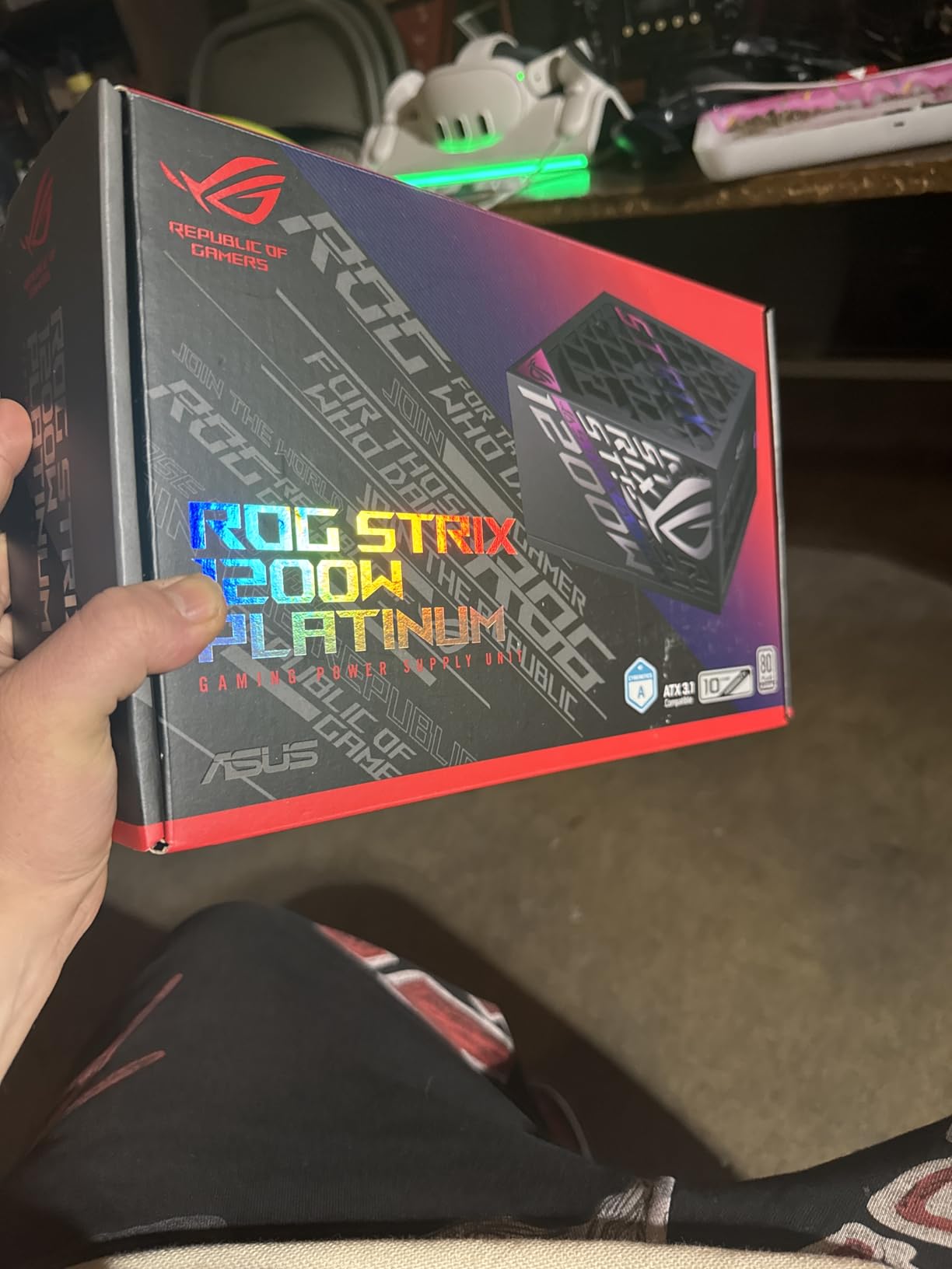 ASUS ROG Strix 1000W Platinum (Fully Modular Power Supply, 80 Plus Platinum Certified, ATX 3.1, Cybenetics Lambda A+, GaN MOSFET, GPU-First Intelligent Voltage Stabilizer, 10-Year Warranty) customer photo 2