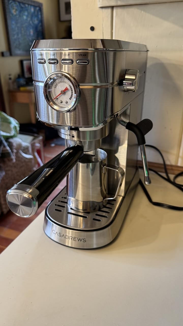 CASABREWS CM5418 Compact Espresso Machine with Milk Frothing Steam Wand customer photo 1