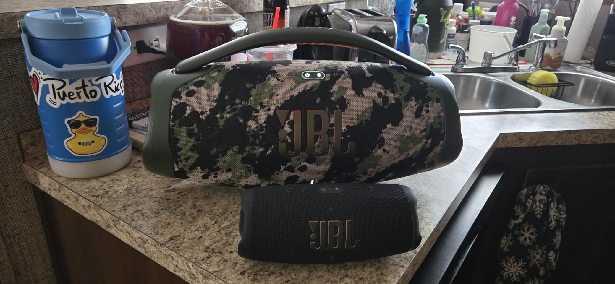 JBL Boombox 3 - Portable Bluetooth Speaker, Massive Sound, Deepest Bass, IPX7 Waterproof, 24H Playtime, PartyBoost customer photo 1