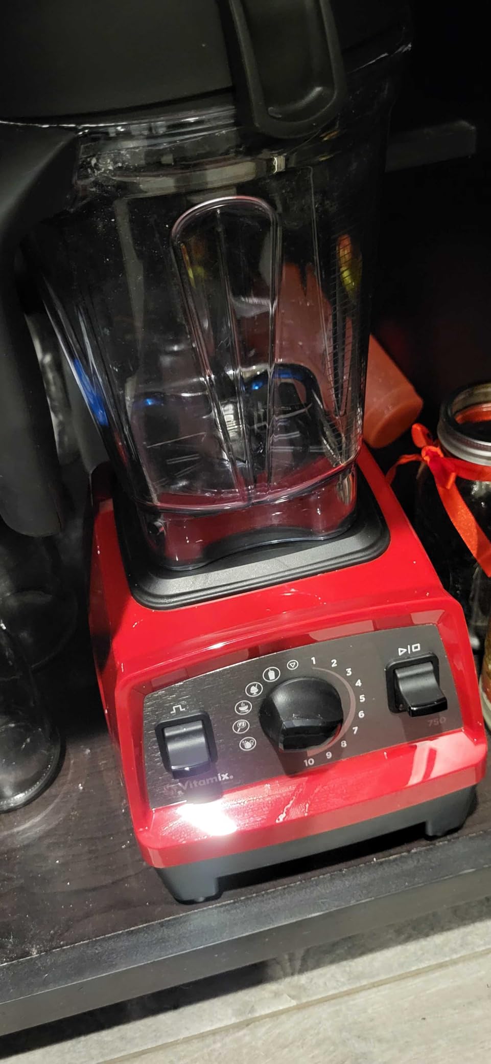 Propel Series 750 Professional-Grade Blender with Four Blending Programs for Smoothies, Soups and More, Self-Cleaning, Stainless-Steel Blades, 64 Oz Container, Black customer photo 2