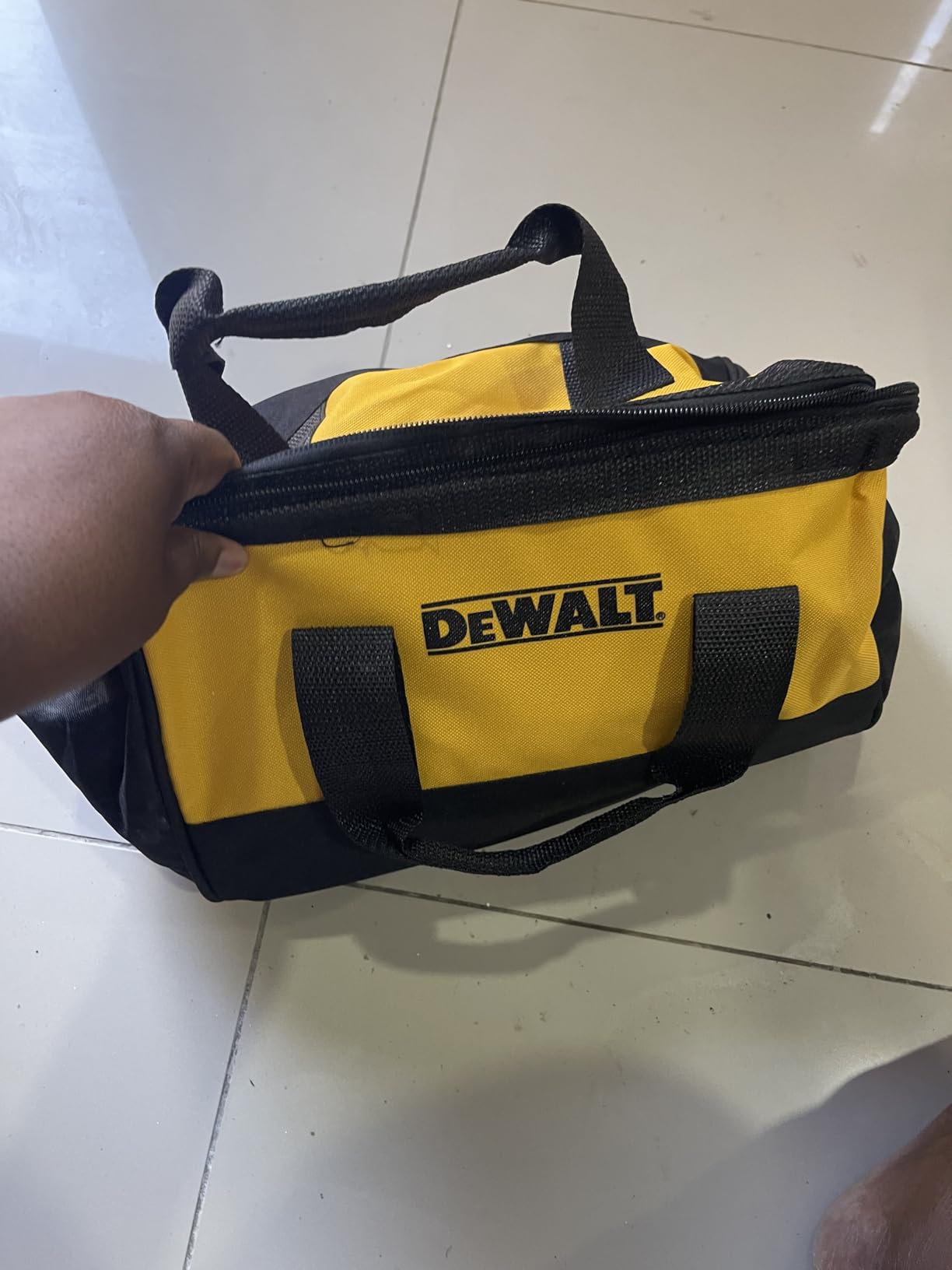 DEWALT 20V MAX Cordless Drill and Impact Driver, Power Drill Brushless 2-Tool Power Tool Combo Kit, Includes 2 Batteries, Charger and Bag (DCK277D2) customer photo 1