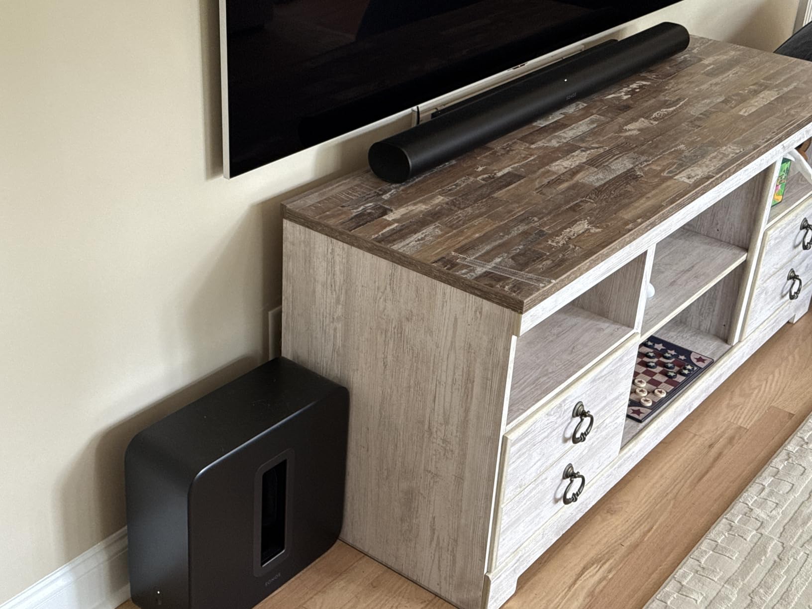 Sonos Arc Ultra Soundbar with Dolby Atmos and Voice Control - 9.1.4 Surround Sound for TV and Music - Black customer photo 2