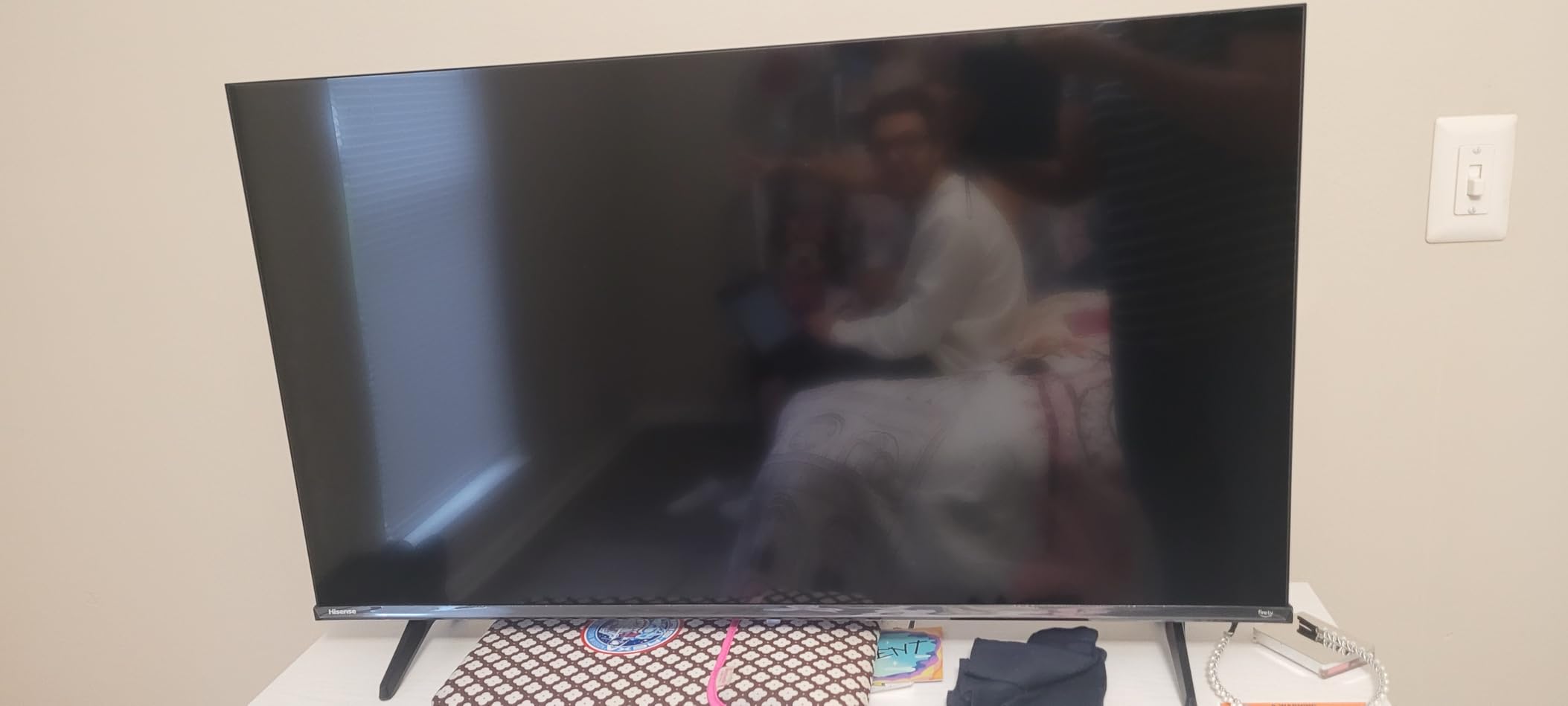Hisense 40-Inch Class QD4 Series Hi-QLED FHD Smart Fire TV (40QD4QF, 2025 Model) - Quantum Dot Color, DTS Virtual: X, Alexa Built in, Slim Bezel Design customer photo 2