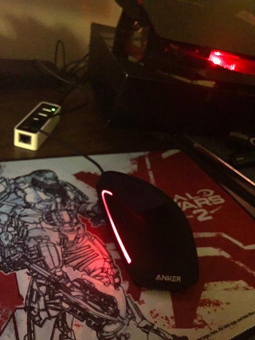 Anker USB Wired Vertical Mouse, Ergonomic Design Mouse for Computer and Laptop, 5 Buttons, 1000/1600 DPI, Optical Technology, USB Corded - Black Customer Review Anker USB Wired Vertical Mouse, Ergonomic Design Mouse for Computer and Laptop, 5 Buttons, 1000/1600 DPI, Optical Technology, USB Corded - Black - Customer Photo 1