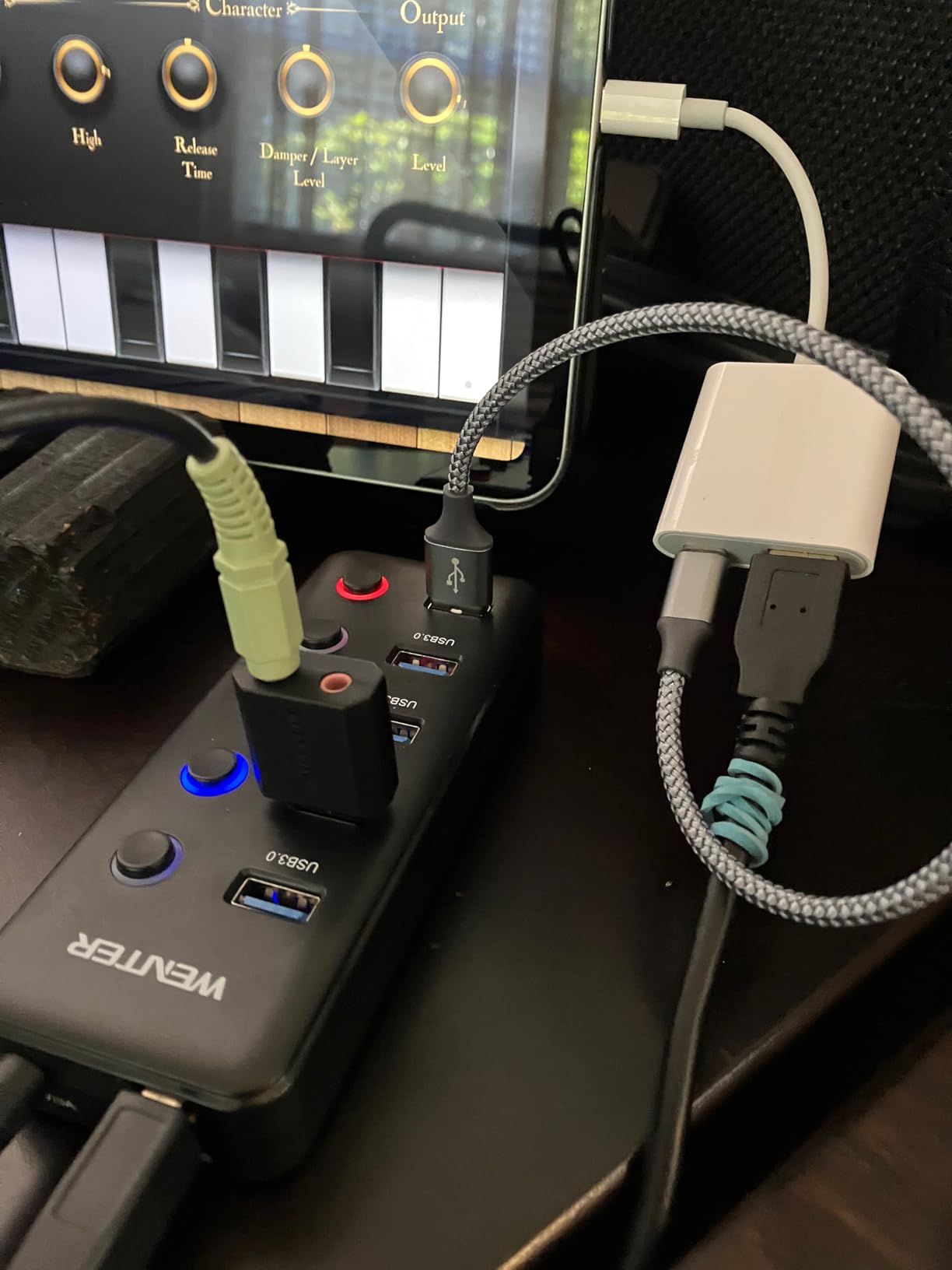 SABRENT USB External Stereo Sound Adapter for Windows and Mac. Plug and Play No Drivers Needed. (AU-MMSA) Customer Review SABRENT USB External Stereo Sound Adapter for Windows and Mac. Plug and Play No Drivers Needed. (AU-MMSA) - Customer Photo 1
