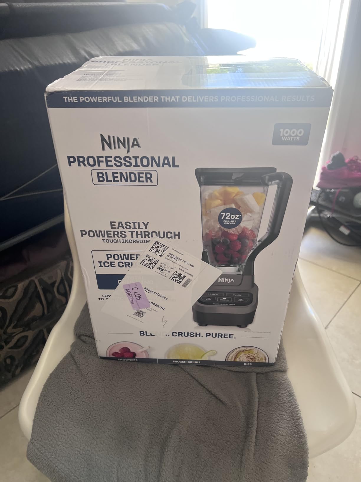 Ninja Professional Blender | Smoothie Blending, Drink Mixer, Grinder, Ice Crusher, Frozen Fruit Blending | 1000W Power, Total Crushing Technology, XL 72-oz. Pitcher | Black & Grey | BL610 customer photo 2
