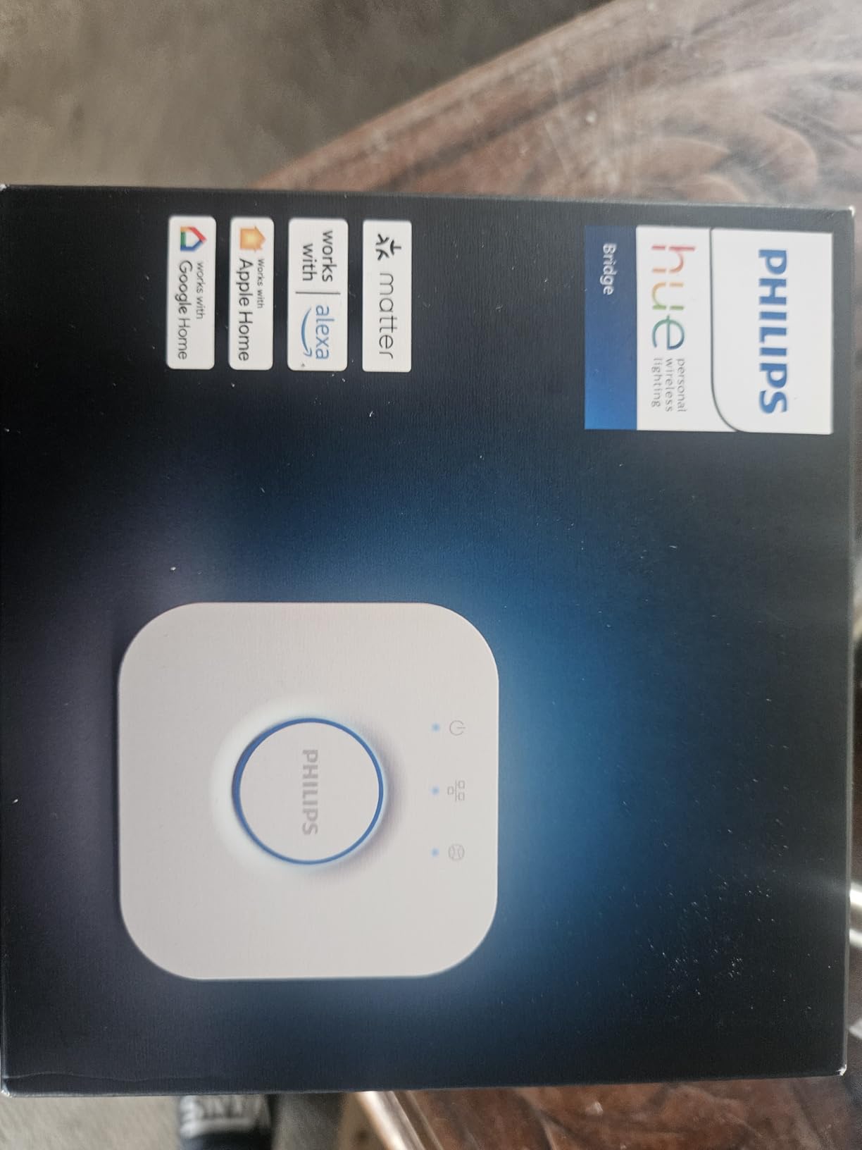 Philips Hue Bridge, Unlock The Full Potential of Hue Bridge System, Multi-Room and Out-of-Home Control, Create Automations and Zones, Smart Lighting Hub, Works with Voice and Matter-Compatible - Customer Photo 2
