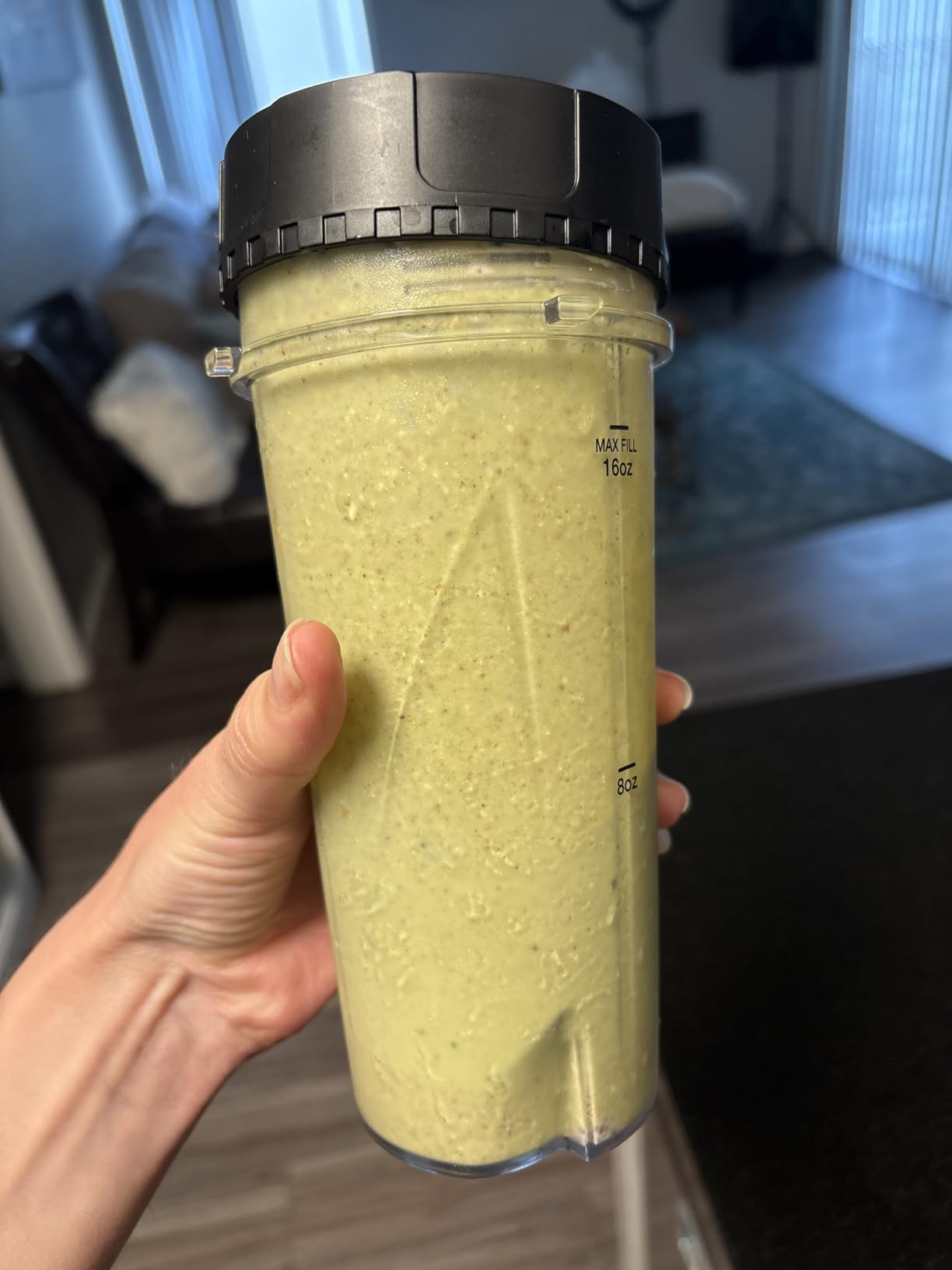 Ninja Fit Compact Personal Blender | For Smoothies, Shakes & Frozen Drinks | (2) 16-oz. To-Go Cups with Spout Lids | 700-Watt Countertop | Black | QB3001SS customer photo 1