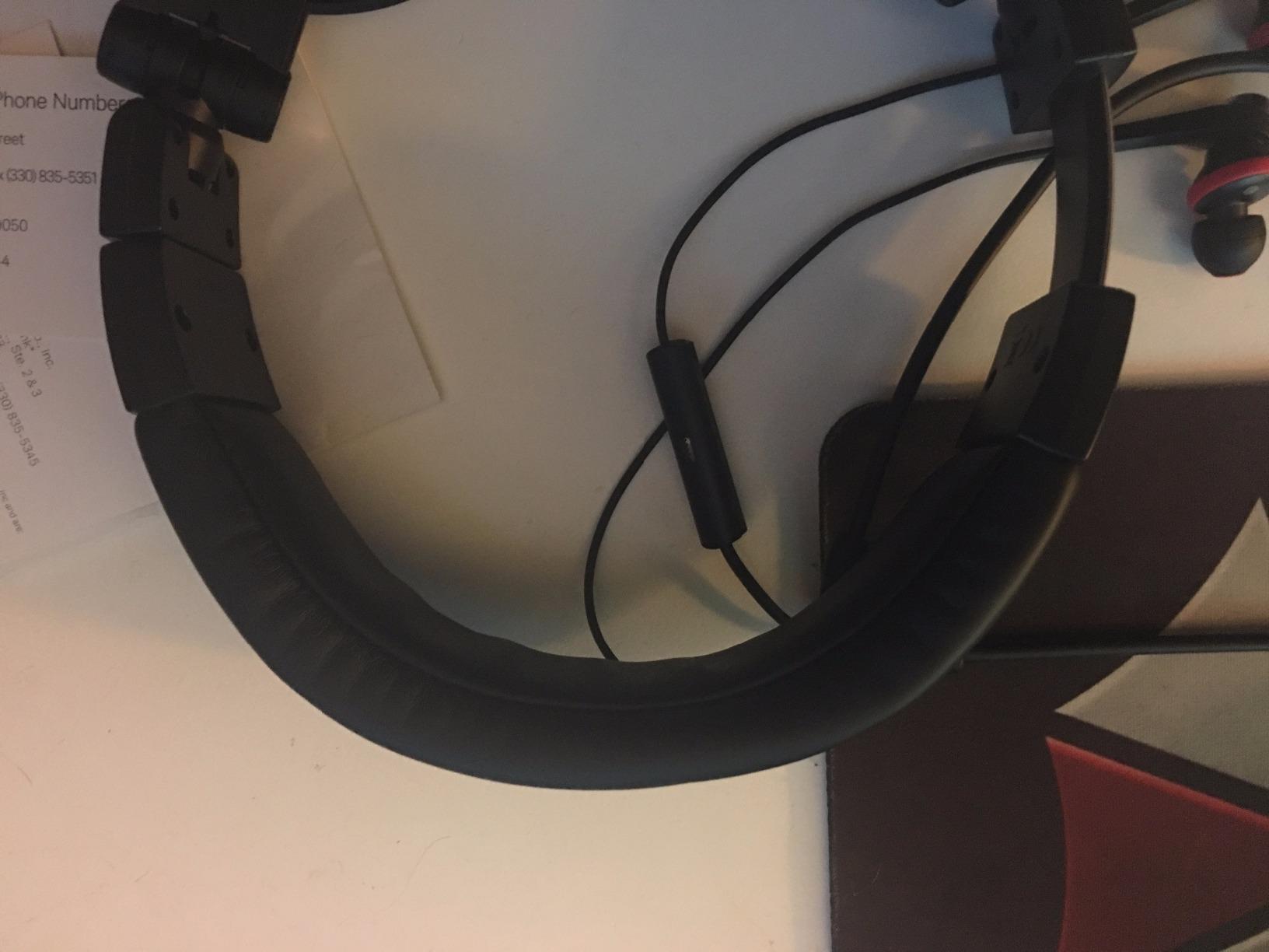Audio-Technica ATH-M50XGM Professional Monitor Headphones, Gun Metal Customer Review Audio-Technica ATH-M50XGM Professional Monitor Headphones, Gun Metal - Customer Photo 1