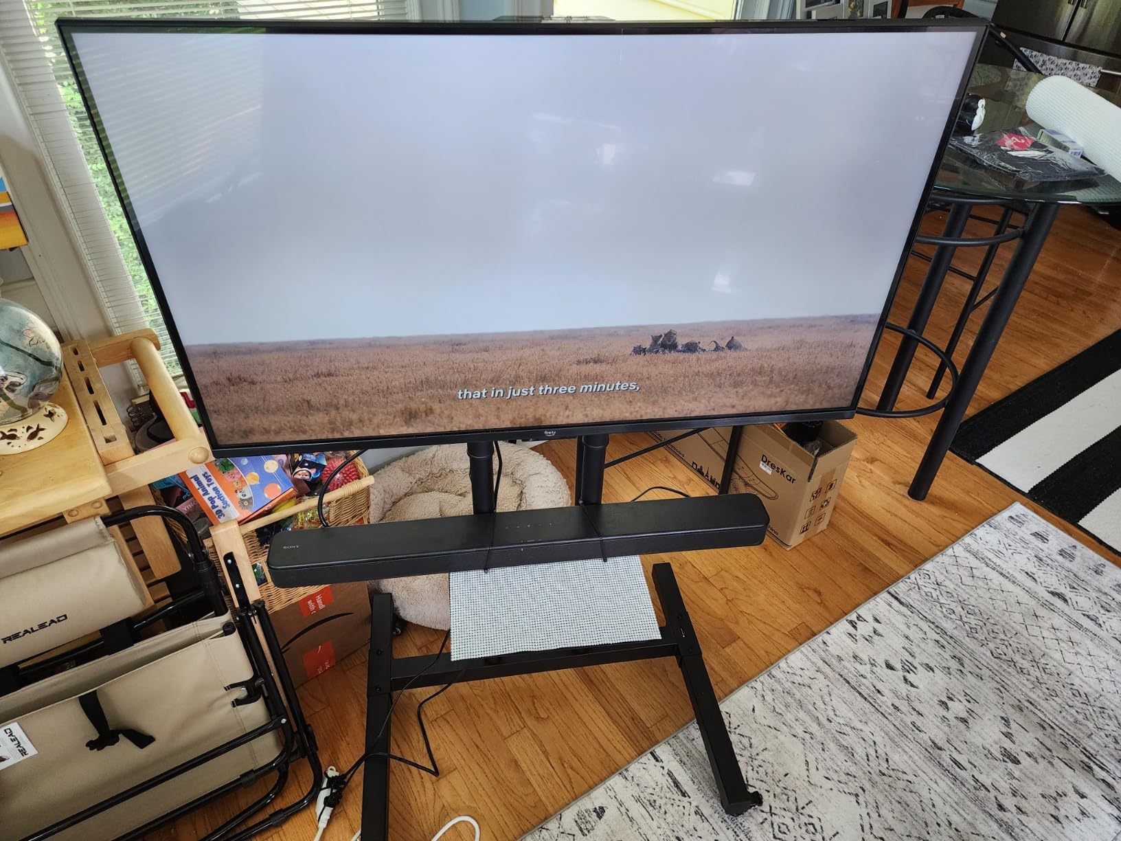 Sony S100F 2.0ch Soundbar with Bass Reflex Speaker, Integrated Tweeter and Bluetooth, (HTS100F), easy setup, compact, home office use with clear sound black - Customer Photo 2
