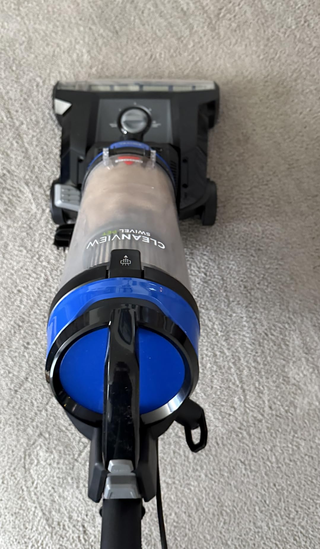 Bissell 2252 CleanView Swivel Upright Bagless Vacuum with Swivel Steering, Powerful Pet Hair Pick Up, Specialized Pet Tools, Large Capacity Dirt Tank, Easy Empty customer photo 2