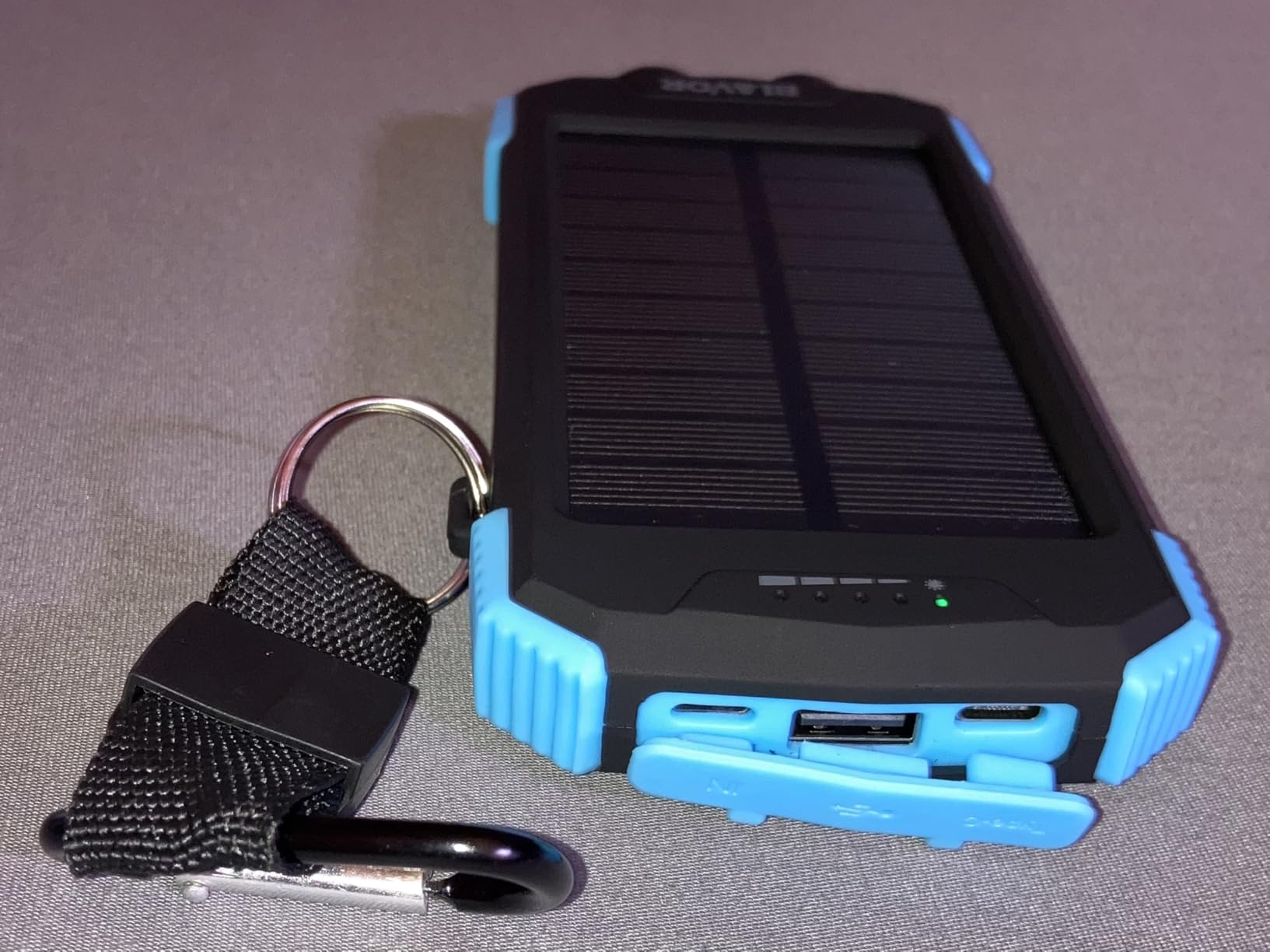 BLAVOR Solar Power Bank 10,000mAh, Portable Wireless Charger, 20W Fast Charging External Battery Pack with USB C for Cell Phones, Solar Panel Charging with Dual Flashlight for Camping customer photo 1