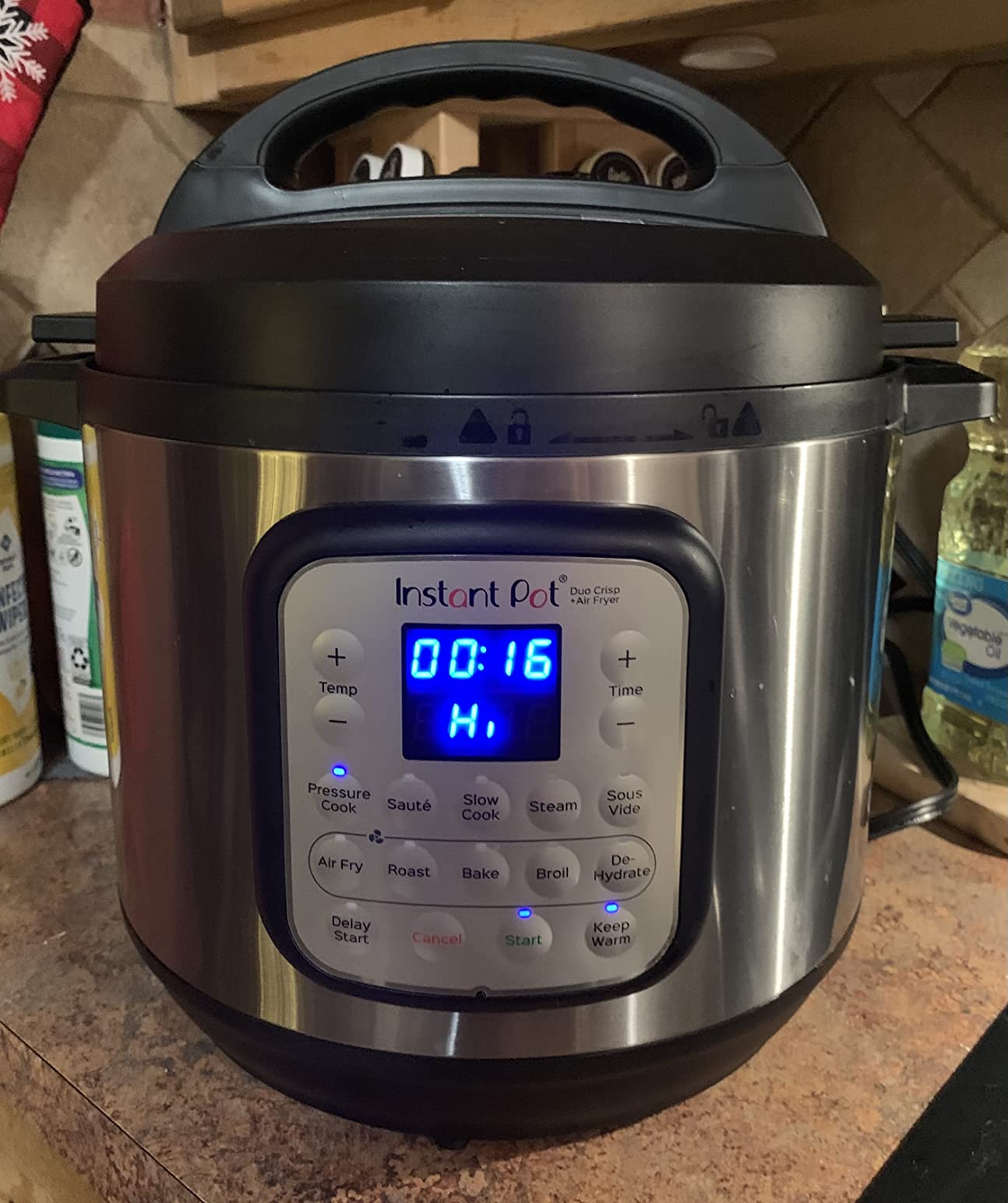 Instant Pot Duo Crisp 11-in-1 Air Fryer and Electric Pressure Cooker Combo with Multicooker Lids that Fries, Steams, Slow Cooks, Dehydrates,Free App With Over 800 Recipes, Black/Stainless Steel, 8QT customer photo 2