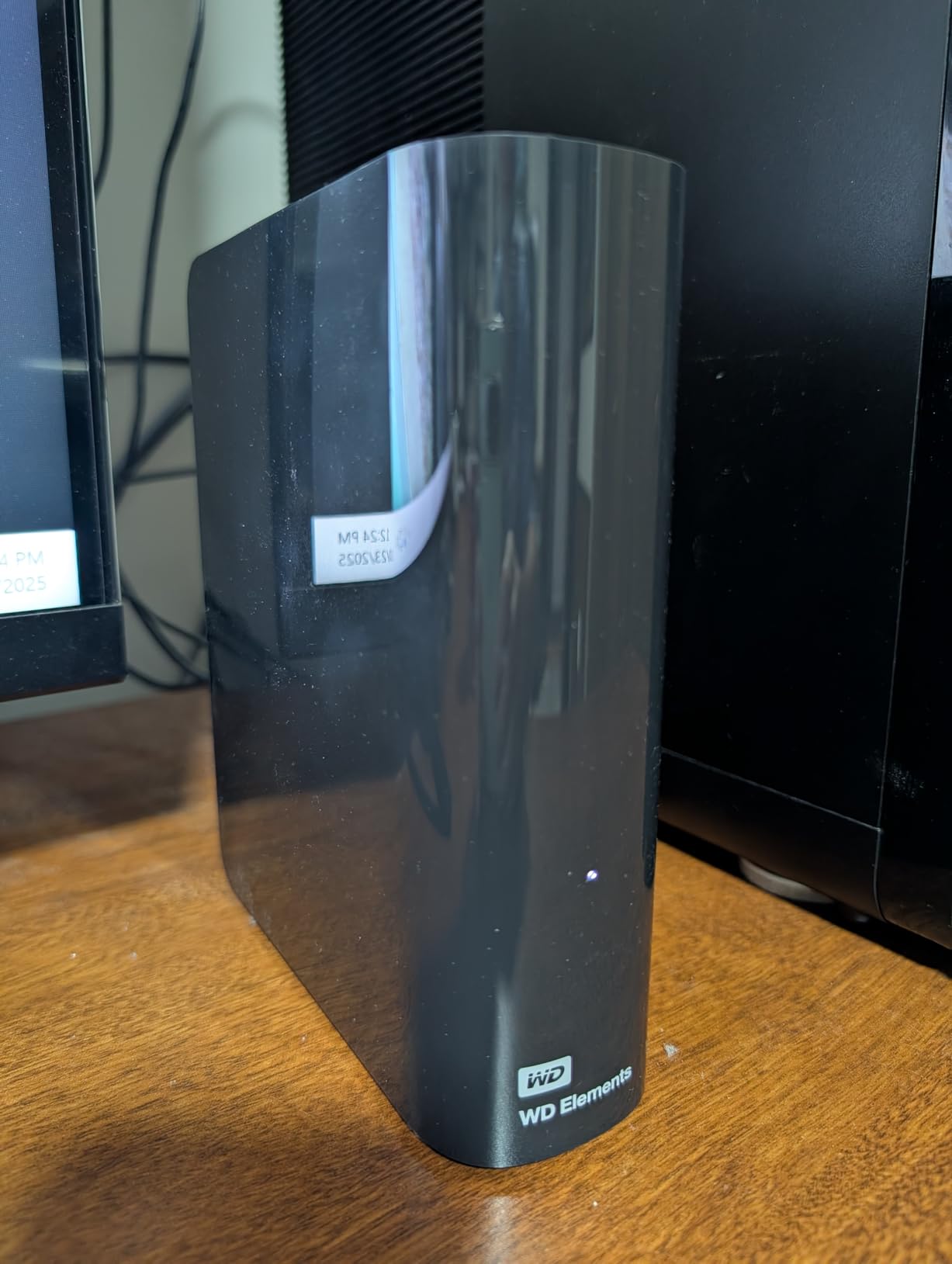 Western Digital WD 5TB Elements Portable External Hard Drive for Windows, USB 3.2 Gen 1/USB 3.0 for PC & Mac, Plug and Play Ready - WDBU6Y0050BBK-WESN - Customer Photo 2