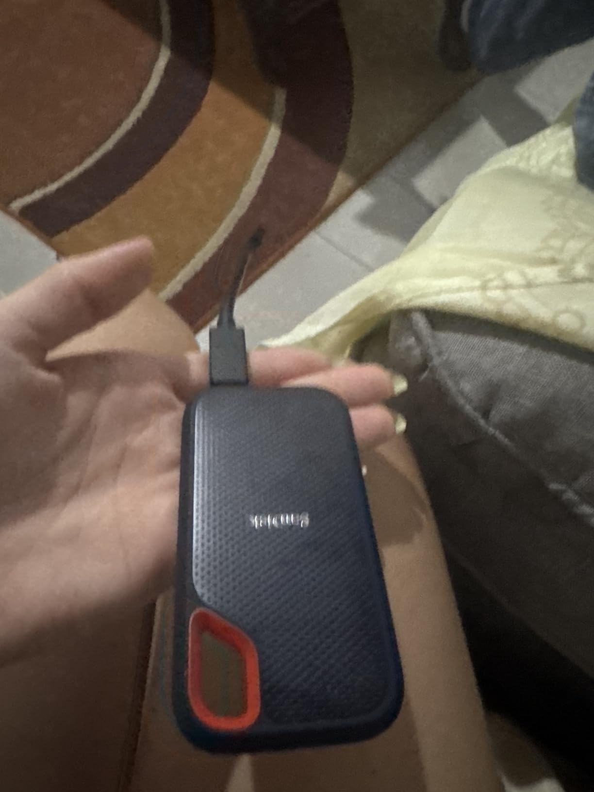 SanDisk 2TB Extreme Portable SSD - Up to 1050MB/s, USB-C, USB 3.2 Gen 2, IP65 Water and Dust Resistance, Updated Firmware - External Solid State Drive - SDSSDE61-2T00-G25 customer photo 1
