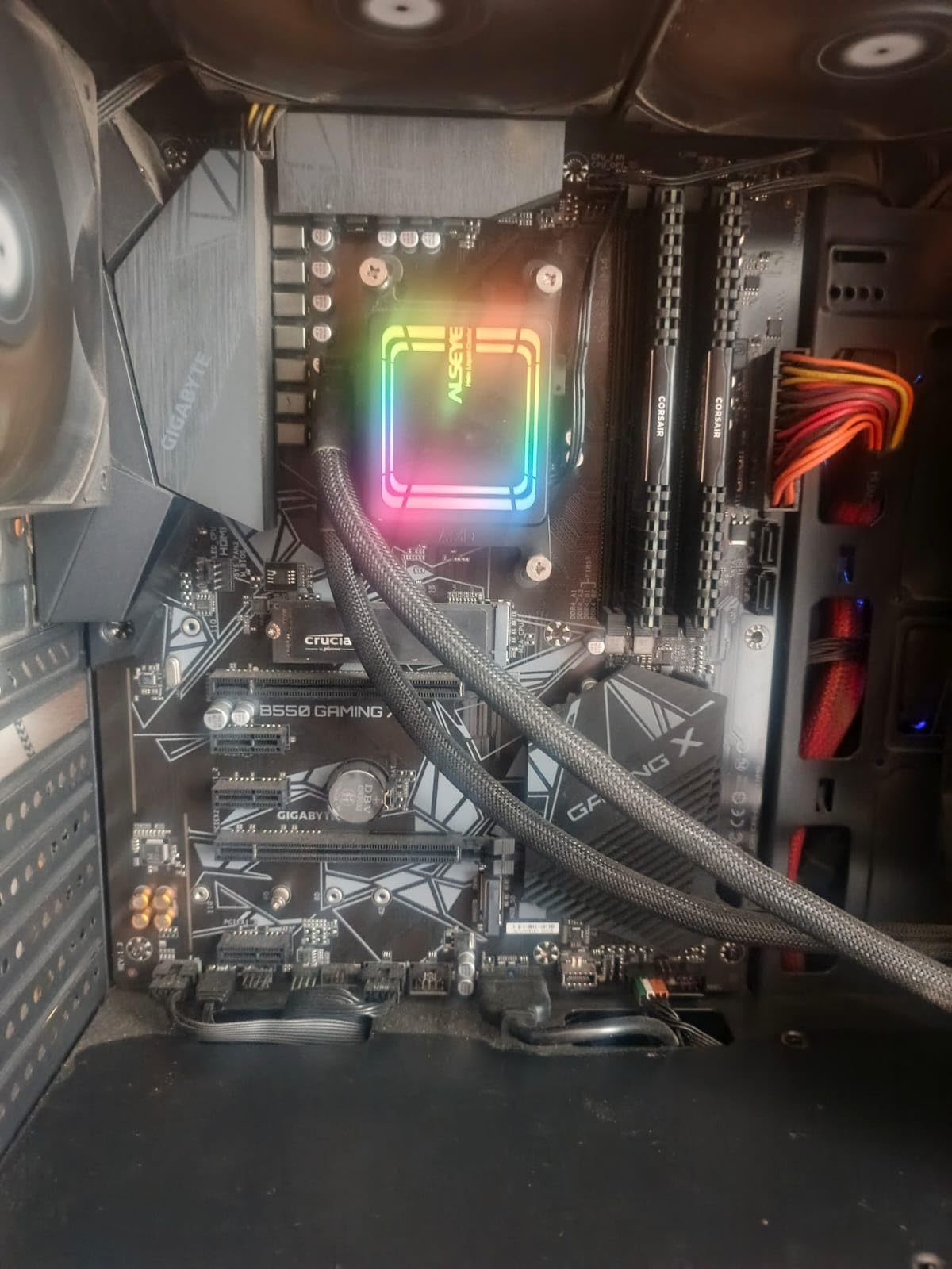 GIGABYTE B550 Gaming X V2 AMD AM4 ATX Motherboard, Supports Ryzen 5000/4000/3000 Series Processors, DDR4, 10+3 Power Phase, 2X M.2, PCIe 4.0, Front USB-C, GbE LAN, Q-Flash Plus, RGB Fusion customer photo 1