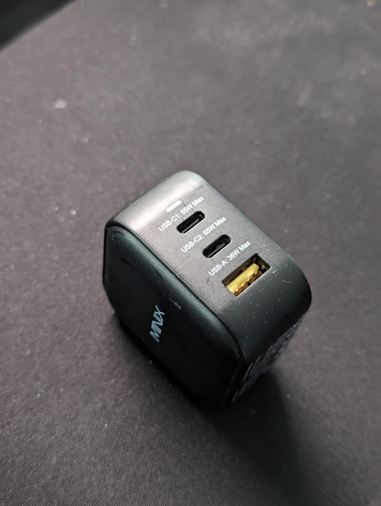 MINIX 66W Turbo 3-Port GaN Wall Charger 2 x USB-C Fast Charging Adapter, 1 x USB-A Quick Charge 3.0, Compatible with MacBook Pro Air, iPad Pro, iPhone 16/15/13/12/11, Galaxy S9 S8 and More (NEO P1) Customer Review MINIX 66W Turbo 3-Port GaN Wall Charger 2 x USB-C Fast Charging Adapter, 1 x USB-A Quick Charge 3.0, Compatible with MacBook Pro Air, iPad Pro, iPhone 16/15/13/12/11, Galaxy S9 S8 and More (NEO P1) - Customer Photo 2