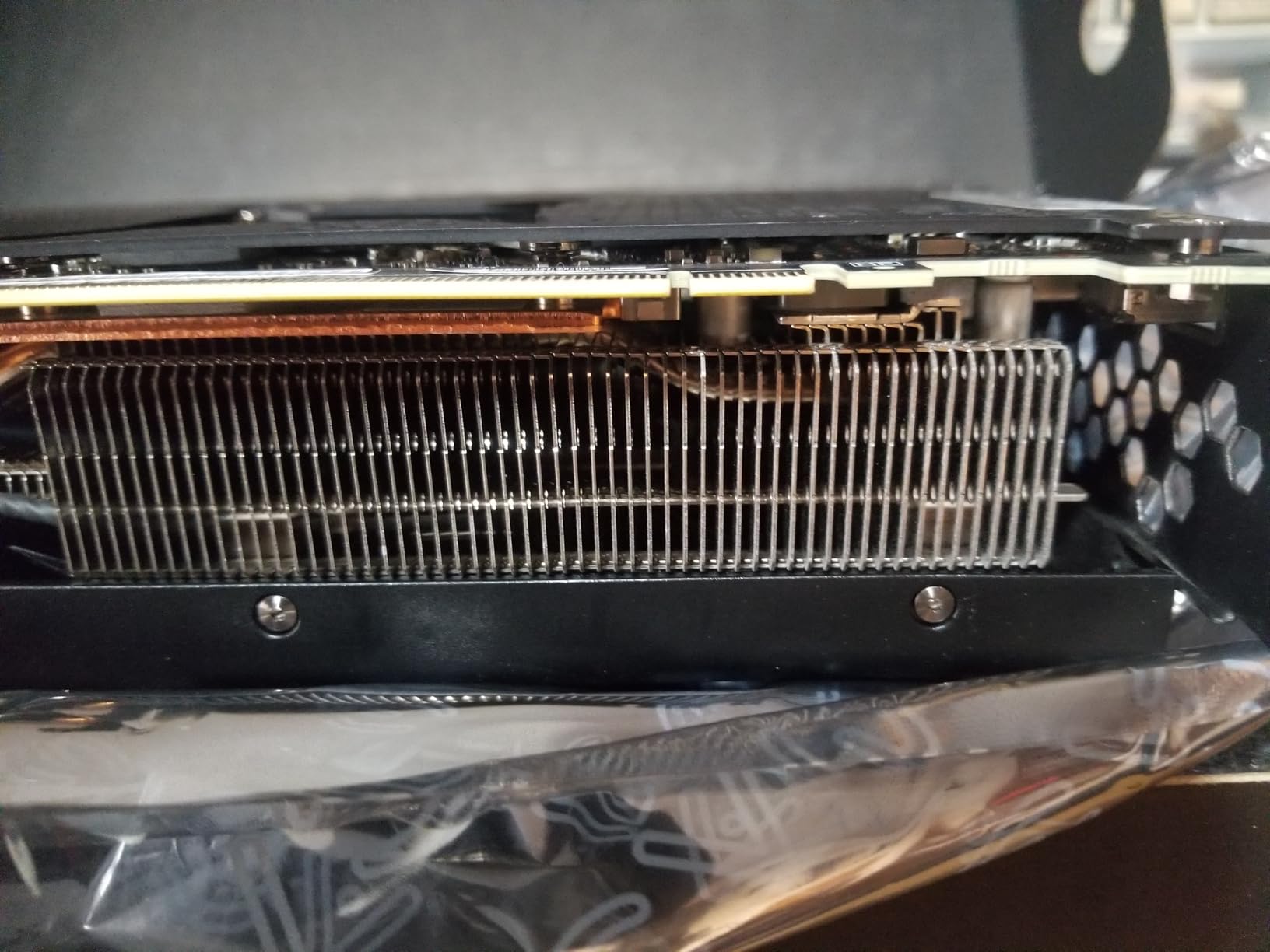 EVGA GeForce RTX 3090 FTW3 Ultra Gaming, 24GB GDDR6X, 10496 CUDA Cores, 1800MHz Boost Clock, 3x Fans, ARGB LED, Metal Backplate, PCIe 4, HDMI, DisplayPort, Desktop Compatible Customer Review EVGA GeForce RTX 3090 FTW3 Ultra Gaming, 24GB GDDR6X, 10496 CUDA Cores, 1800MHz Boost Clock, 3x Fans, ARGB LED, Metal Backplate, PCIe 4, HDMI, DisplayPort, Desktop Compatible - Customer Photo 1