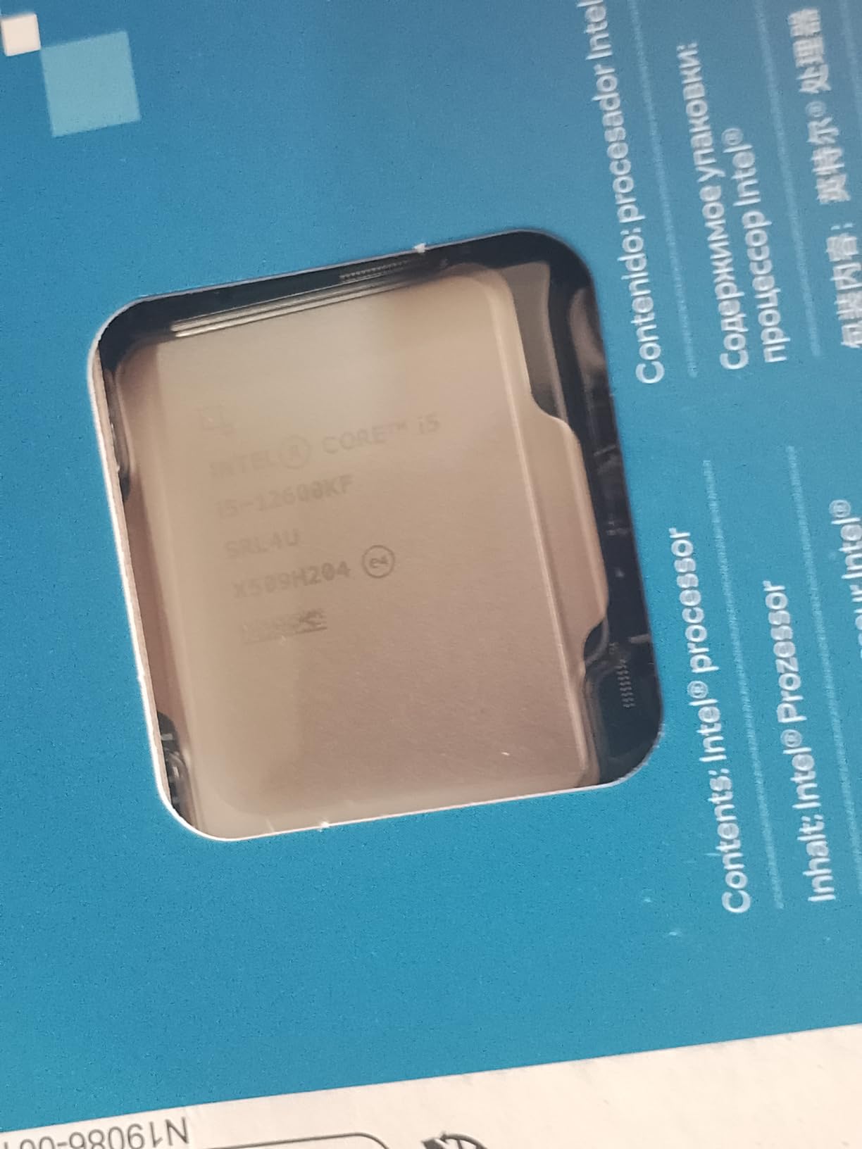 Intel Core i5-12600KF Desktop Processor 10 (6P+4E) Cores up to 4.9 GHz Unlocked LGA1700 600 Series Chipset 125W - Customer Photo 2