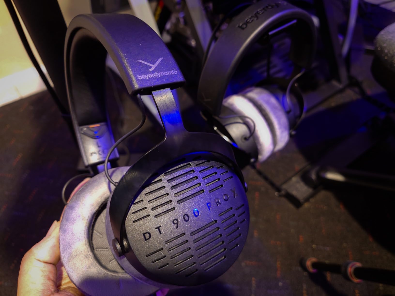 beyerdynamic DT 900 PRO X Studio Mixing Open Back Headphones Customer Review beyerdynamic DT 900 PRO X Studio Mixing Open Back Headphones - Customer Photo 1