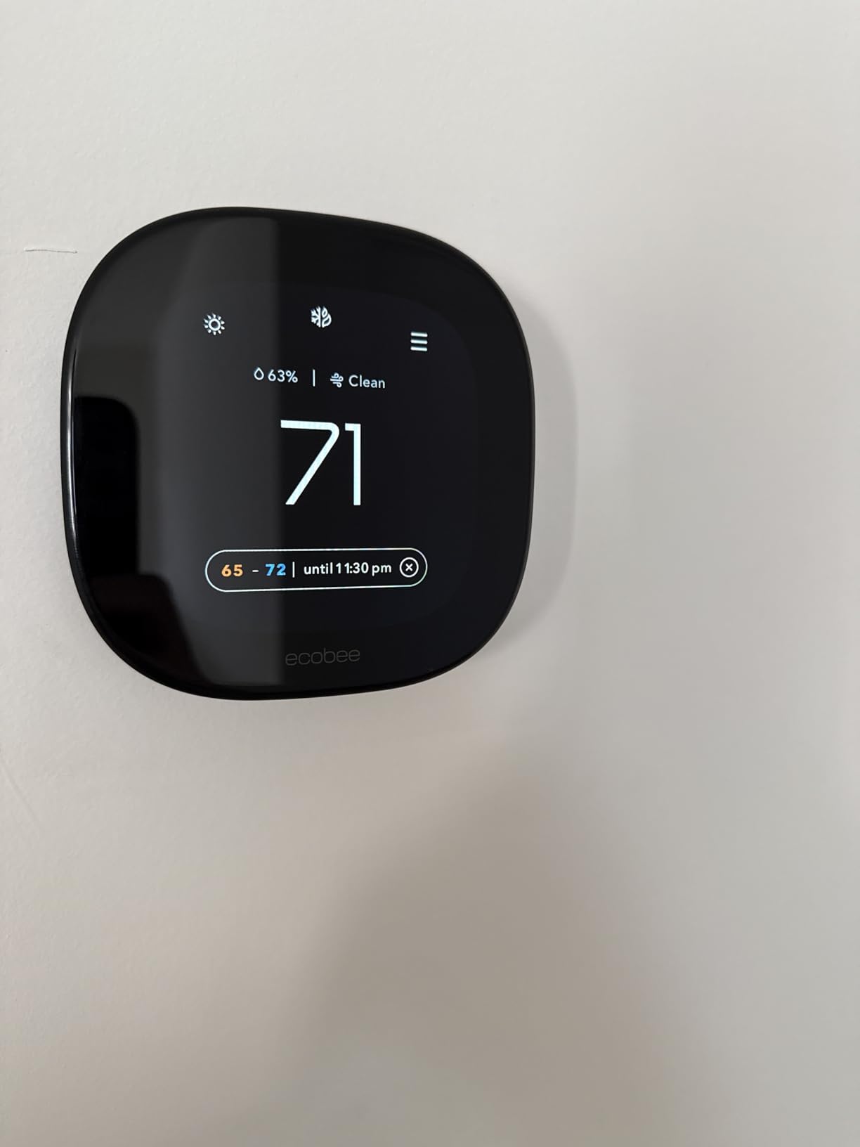 ecobee Smart Thermostat Premium - WiFi, Siri & Alexa Built-In, Smart Sensor | Air Quality Monitor. Works with Alexa, Siri and Google Home. Live view from your ecobee Doorbell. Energy Saving thermostat customer photo 1