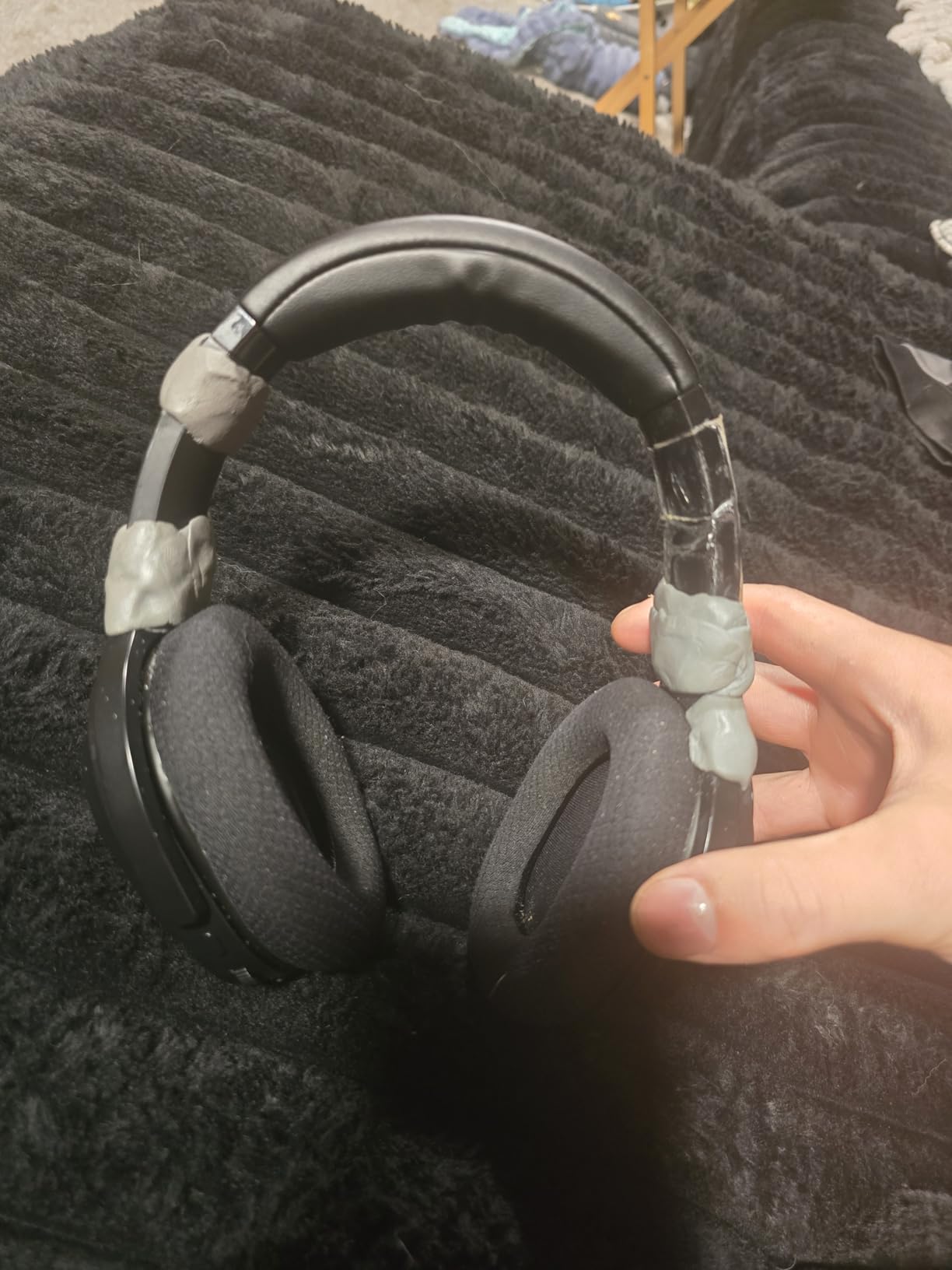 Razer Barracuda X Wireless Gaming & Mobile Headset (PC, PlayStation, Switch 2, Android, iOS): 2.4GHz Wireless + Bluetooth - Lightweight - 40mm Drivers - Detachable Mic - 50 Hr Battery - Black - Customer Photo 1