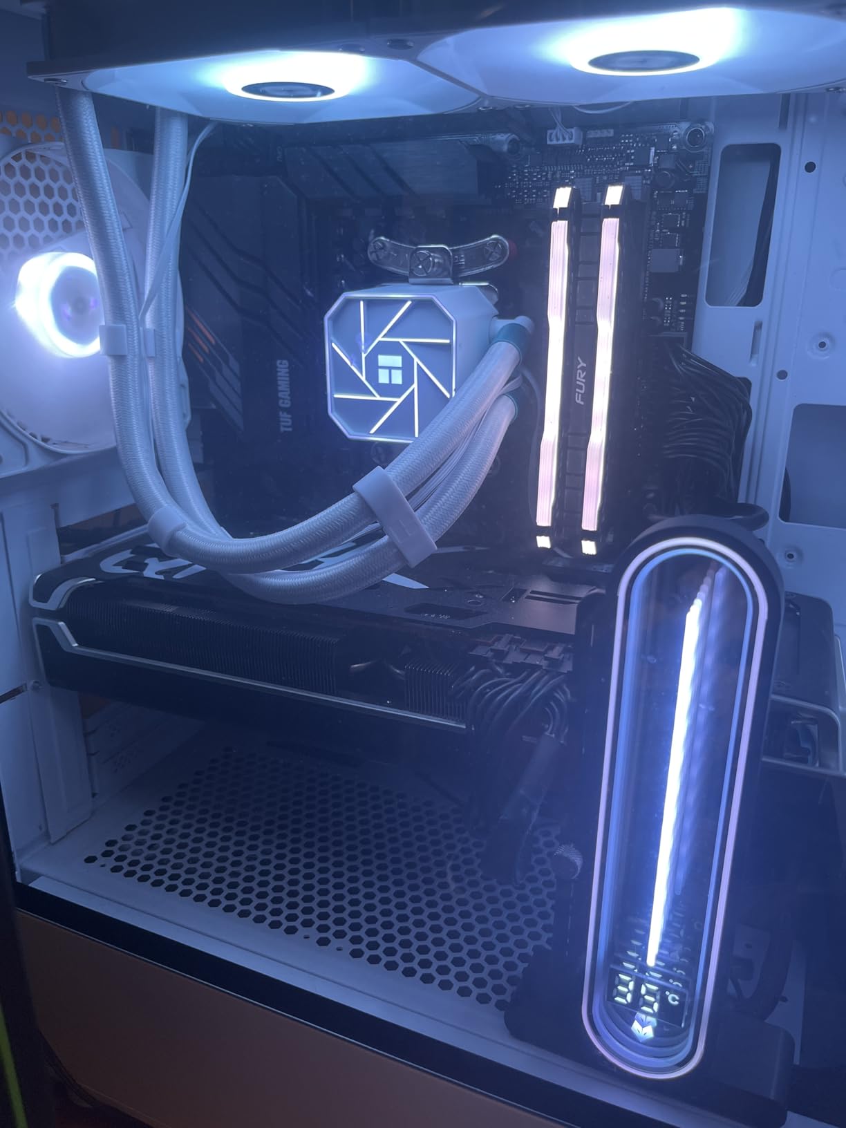 XFX Speedster QICK319 Radeon RX 6750XT CORE Gaming Graphics Card with 12GB GDDR6 HDMI 3xDP, AMD RDNA 2 RX-675XYJFDP Customer Review XFX Speedster QICK319 Radeon RX 6750XT CORE Gaming Graphics Card with 12GB GDDR6 HDMI 3xDP, AMD RDNA 2 RX-675XYJFDP - Customer Photo 1