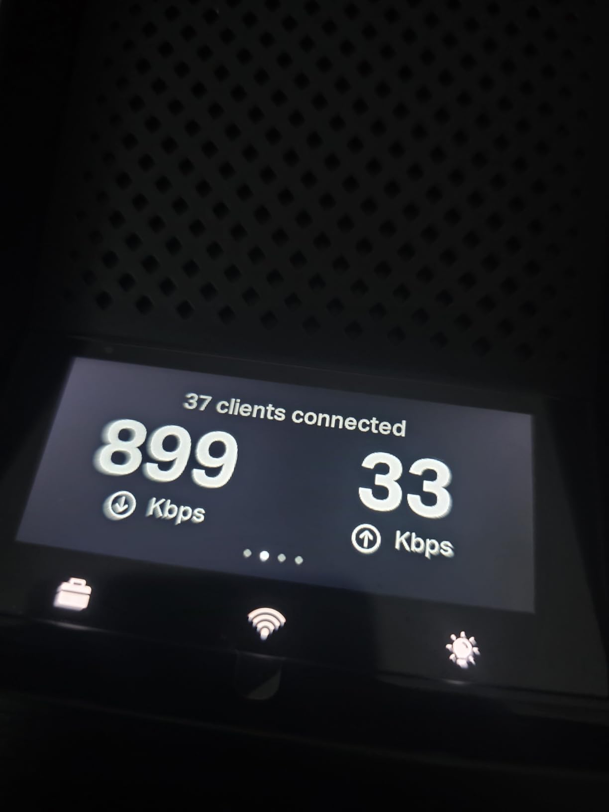 TP-Link Archer BE24000 Quad-Band WiFi 7 Router (Archer BE900) with Dual 10 Gbps Multi-Gig Ethernet Ports and LED Touch Screen,12 High Performance Antennas, VPN Supported, Free Expert Help Customer Review TP-Link Archer BE24000 Quad-Band WiFi 7 Router (Archer BE900) with Dual 10 Gbps Multi-Gig Ethernet Ports and LED Touch Screen,12 High Performance Antennas, VPN Supported, Free Expert Help - Customer Photo 2