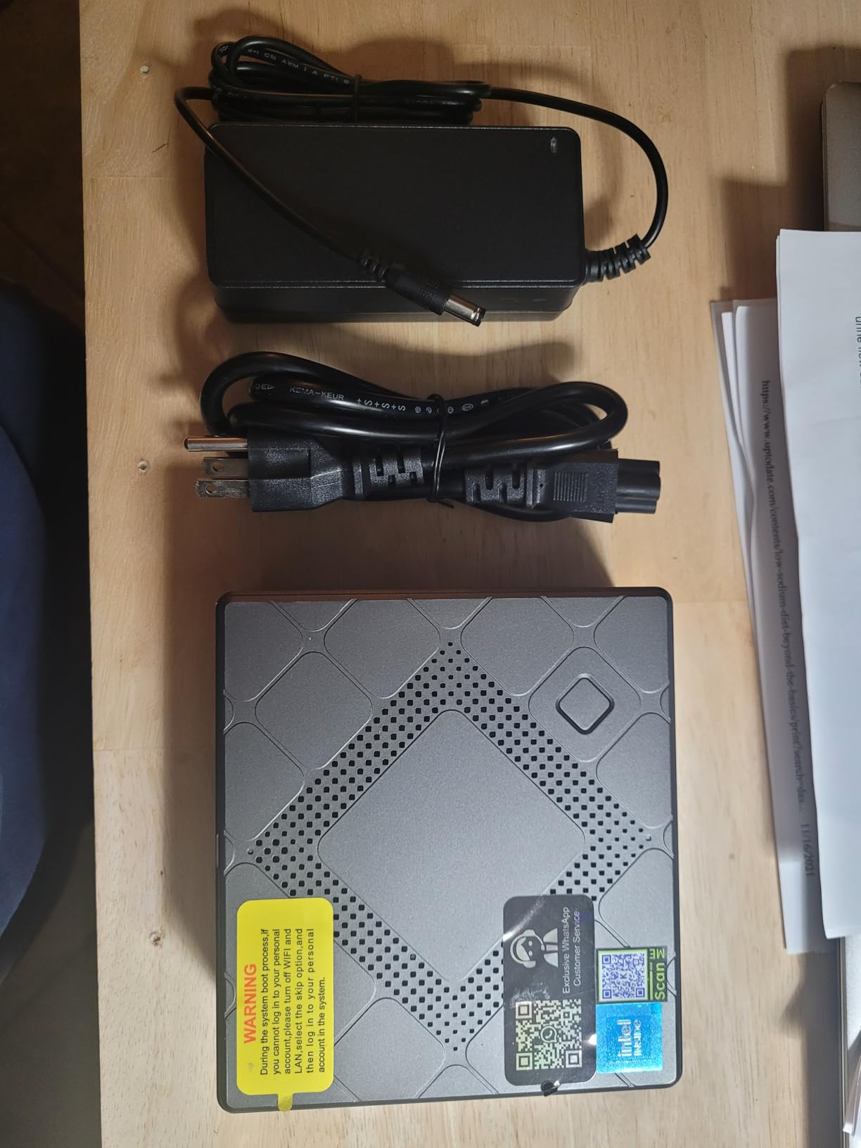 KAMRUI Intel Core i7-12650H Mini Gaming PC, 32GB DDR4 Dual Channel 512GB M.2 NVME SSD, Desktop Tower Computer with 4K Triple Display, Type C, WiFi 6, BT 5.2 Mini Desktop Computer - Customer Photo 2