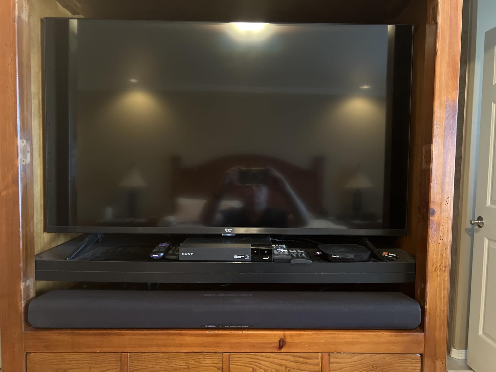 Yamaha SR-B30A Dolby Atmos Sound Bar with Built-in Subwoofers (Black) Customer Review Yamaha SR-B30A Dolby Atmos Sound Bar with Built-in Subwoofers (Black) - Customer Photo 1