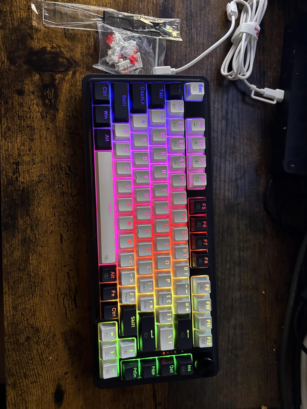 Redragon K673 PRO 75% Wireless Gasket RGB Gaming Keyboard, 3-Modes 81 Keys Compact Mechanical Keyboard Hot-Swap Socket, Dedicated Knob Control and Sound Absorbing Pads, Linear Red Switch Customer Review Redragon K673 PRO 75% Wireless Gasket RGB Gaming Keyboard, 3-Modes 81 Keys Compact Mechanical Keyboard Hot-Swap Socket, Dedicated Knob Control and Sound Absorbing Pads, Linear Red Switch - Customer Photo 1
