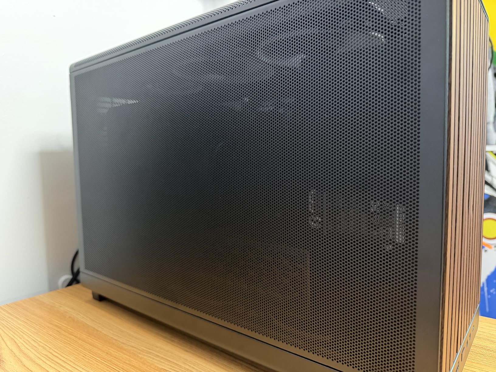 be quiet! Dark Rock Pro 5 Quiet Cooling CPU Cooler | Immensely High Airflow | 7 high-Performance Copper Heat Pipes Customer Review be quiet! Dark Rock Pro 5 Quiet Cooling CPU Cooler | Immensely High Airflow | 7 high-Performance Copper Heat Pipes - Customer Photo 1