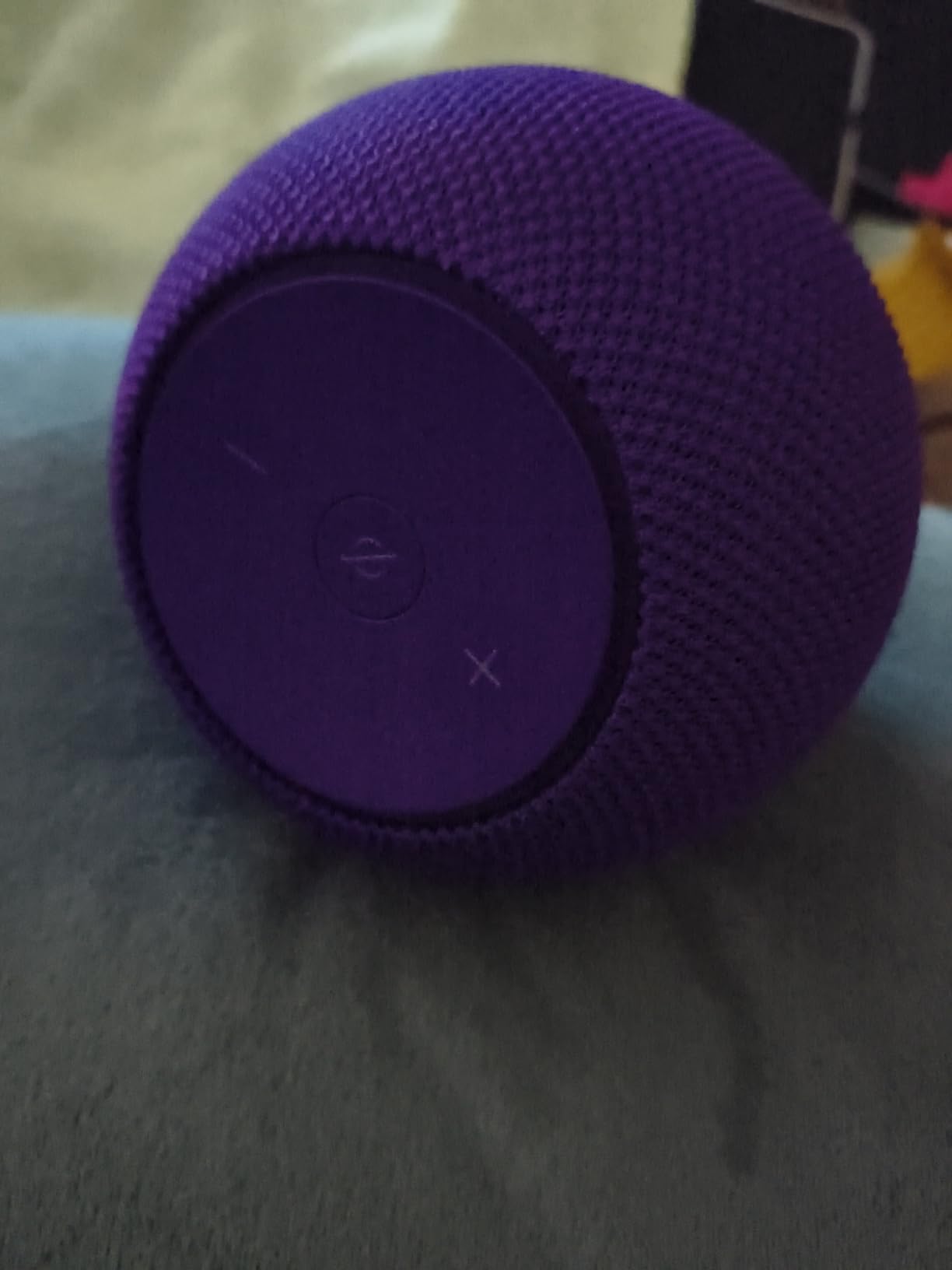 Amazon Echo Dot Max (newest model), Alexa speaker with room-filling sound and nearly 3x bass, Great for living rooms and medium-sized spaces, Designed for Alexa+, Graphite customer photo 1