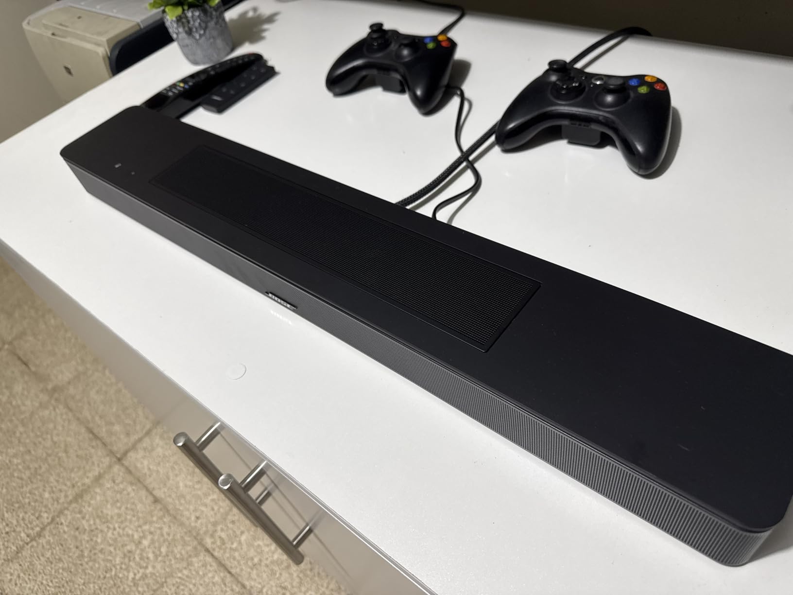Bose Smart Dolby Atmos Soundbar, All-in-One Soundbar for TV, A.I. Dialogue Mode, Voice Control and Amazon Alexa Built-in, Supports Bluetooth/AirPlay/Spotify Connect/Chromecast, Black Customer Review Bose Smart Dolby Atmos Soundbar, All-in-One Soundbar for TV, A.I. Dialogue Mode, Voice Control and Amazon Alexa Built-in, Supports Bluetooth/AirPlay/Spotify Connect/Chromecast, Black - Customer Photo 1