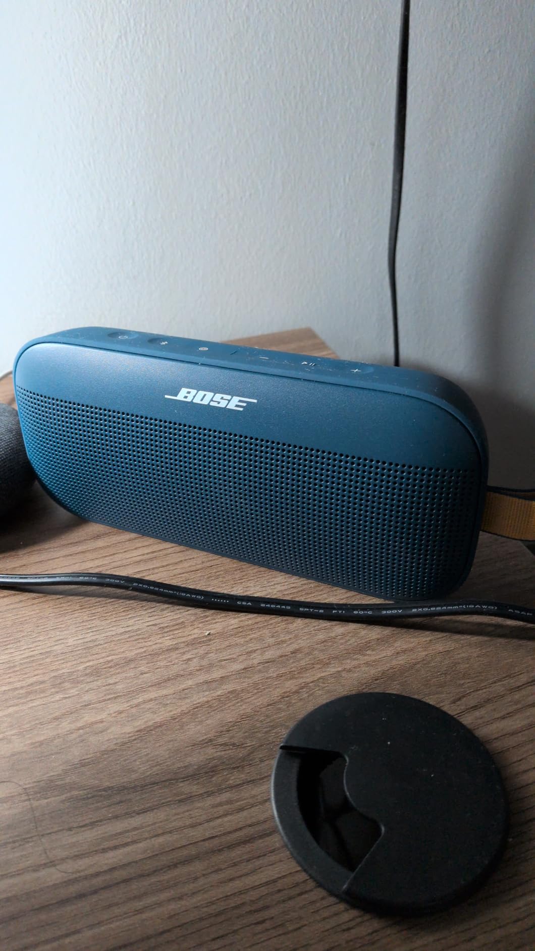 Bose SoundLink Flex Bluetooth Speaker (2nd Gen) - Portable Outdoor Speaker with Hi-Fi Audio, Waterproof and Dustproof, USB-C, Up to 12 Hours Battery Life, Blue Dusk - Customer Photo 1