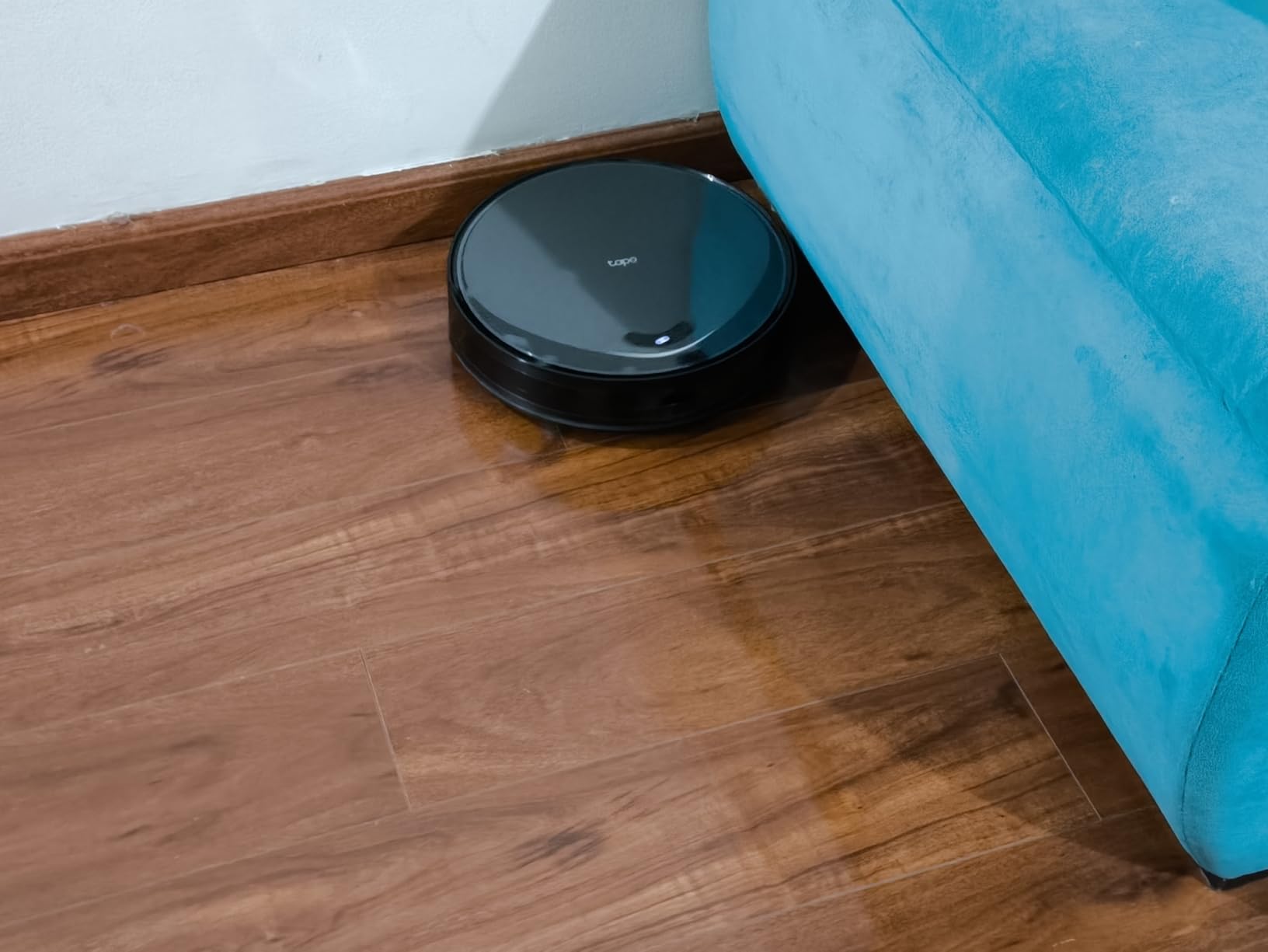 Tapo Ultra-Slim LiDAR Smart Navigation Robot Vacuum and Mop with Self-Emptying Dock, 5300Pa Max, 97%+ Dust Pickup Rate, Self-Charging, Compatible with Alexa & Google Home, RV20 Max Plus - Customer Photo 1