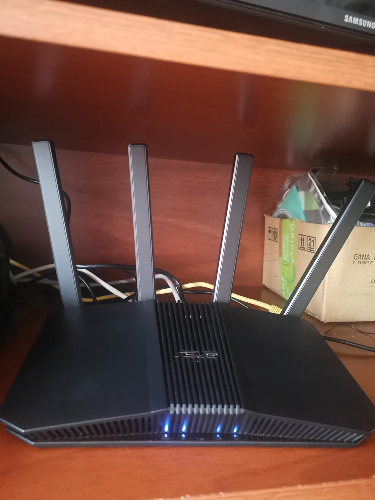 ASUS RT-BE58U WiFi 7 BE3600 AiMesh Extendable Router Customer Review ASUS RT-BE58U WiFi 7 BE3600 AiMesh Extendable Router - Customer Photo 2