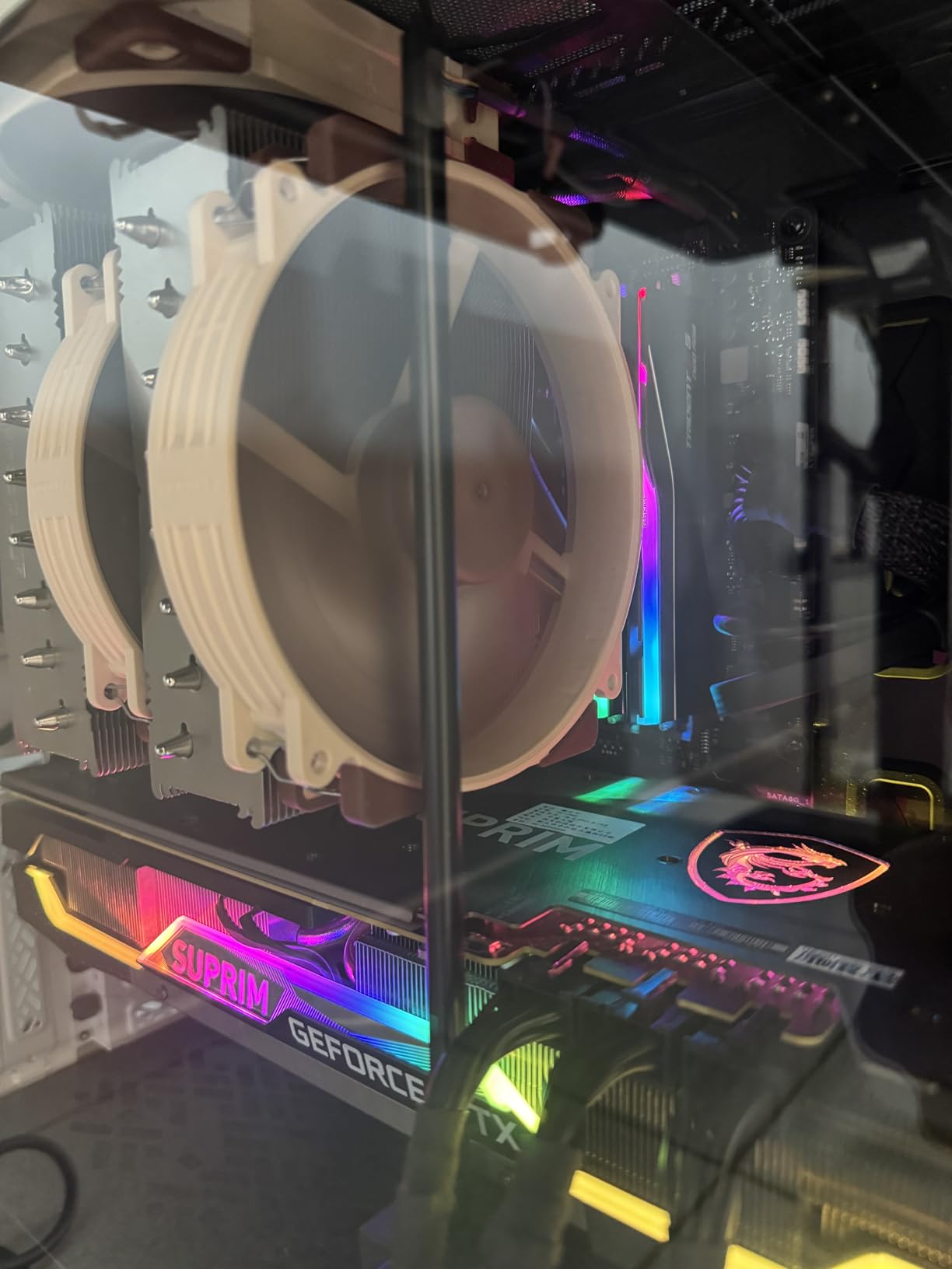 AMD RYZEN 7 9800X3D 8-Core, 16-Thread Desktop Processor Customer Review AMD RYZEN 7 9800X3D 8-Core, 16-Thread Desktop Processor - Customer Photo 3
