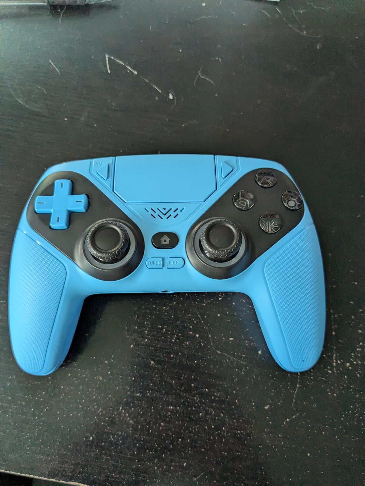 Dinosoo RGB Wireless Controller for PS5/PlayStation 5 PC, Bluetooth Controller with Turbo, Macro, Dynamic Vibration, 6-Axis Motion Control, 3.5mm Audio Jack, 1000mAh Battery, Speaker - Blue Customer Review Dinosoo RGB Wireless Controller for PS5/PlayStation 5 PC, Bluetooth Controller with Turbo, Macro, Dynamic Vibration, 6-Axis Motion Control, 3.5mm Audio Jack, 1000mAh Battery, Speaker - Blue - Customer Photo 2