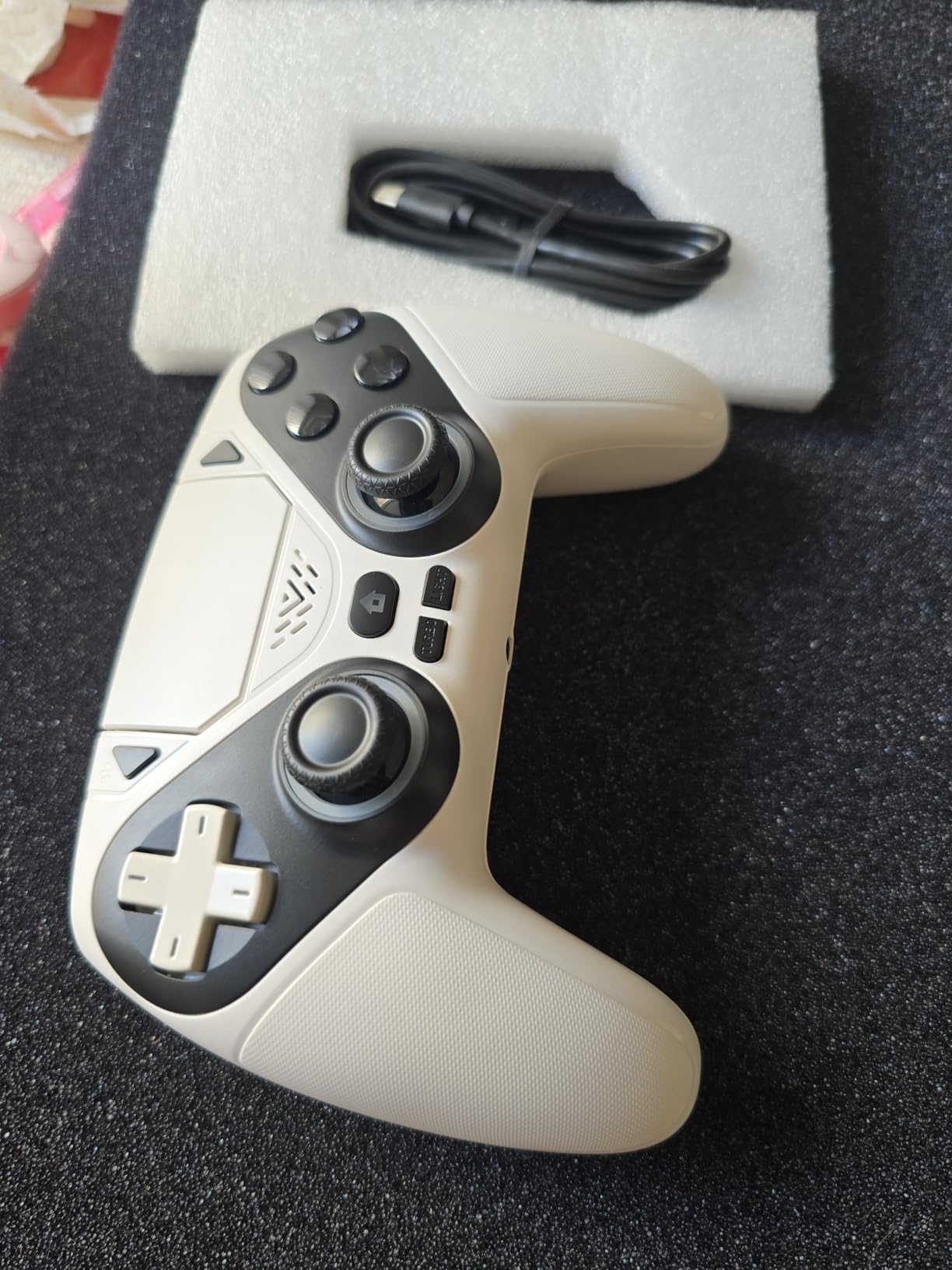 Gamrombo LED Wireless Controller for PS5, Compatible with PS5 Pro/Slim/PC, Dual Vibration, Macro/Turbo Function, 3.5mm Audio Jack, 6-Axis Motion Contro Gamepad with Speaker(White) Customer Review Gamrombo LED Wireless Controller for PS5, Compatible with PS5 Pro/Slim/PC, Dual Vibration, Macro/Turbo Function, 3.5mm Audio Jack, 6-Axis Motion Contro Gamepad with Speaker(White) - Customer Photo 2