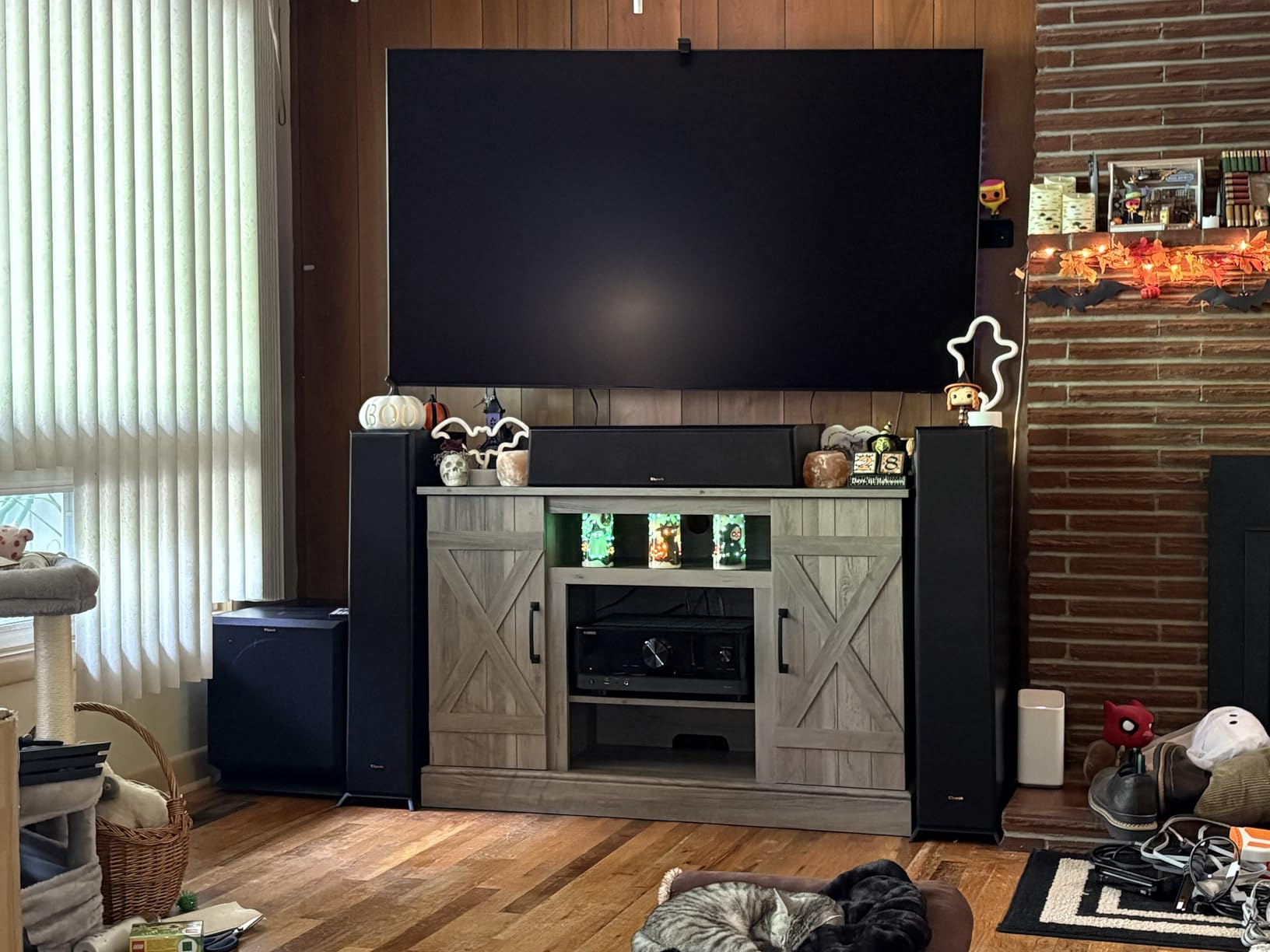 Samsung 65-Inch Class Neo QLED 4K QN90F Series, Vision AI, Mini LED Smart TV (2025 Model, 65QN90F) Neo Quantum HDR+, Object Tracking Sound+ w/Dolby Atmos, Glare Free, Gaming Hub, Alexa Built-in Customer Review Samsung 65-Inch Class Neo QLED 4K QN90F Series, Vision AI, Mini LED Smart TV (2025 Model, 65QN90F) Neo Quantum HDR+, Object Tracking Sound+ w/Dolby Atmos, Glare Free, Gaming Hub, Alexa Built-in - Customer Photo 1