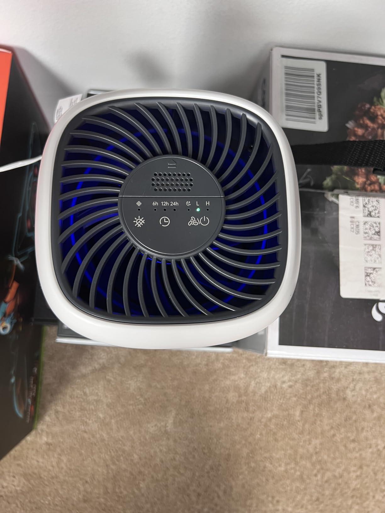 Air Purifiers for Home with H13 Quiet HEPA Filter Up to 1076 Ft² for Pet Hair, Odors, Pollen, Smoke, Compact Air Cleaner with 3 Speeds, Timer, Aroma Quiet 360°Intake Filter, White customer photo 1