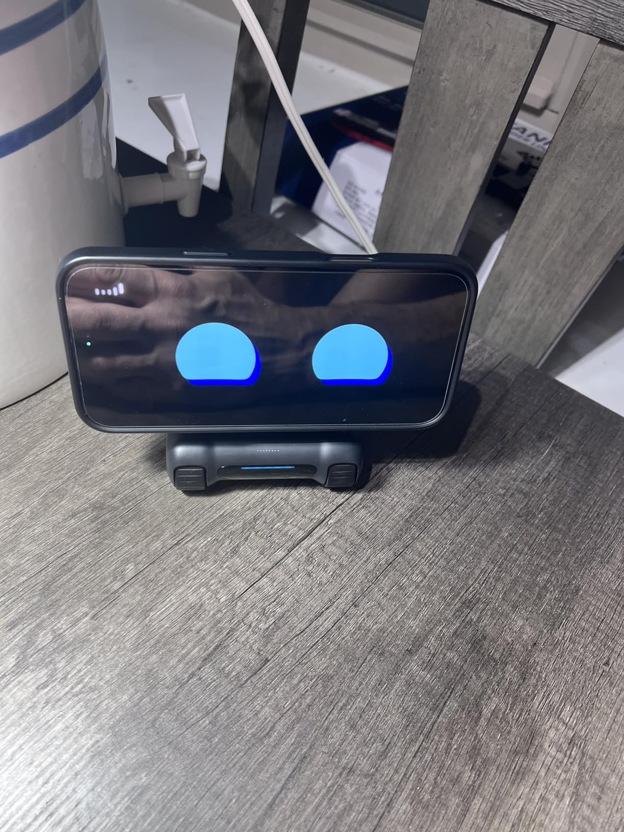LOOI Robot-Space Black – AI Desktop Robot Companion,ChatGPT Voice Interaction,Visual Understanding,Personality&Memory,10W Wireless Charging,Tech&Gadget Gift,Electronic pets,Toy,Geek,Desktop Setup Customer Review LOOI Robot-Space Black – AI Desktop Robot Companion,ChatGPT Voice Interaction,Visual Understanding,Personality&Memory,10W Wireless Charging,Tech&Gadget Gift,Electronic pets,Toy,Geek,Desktop Setup - Customer Photo 1