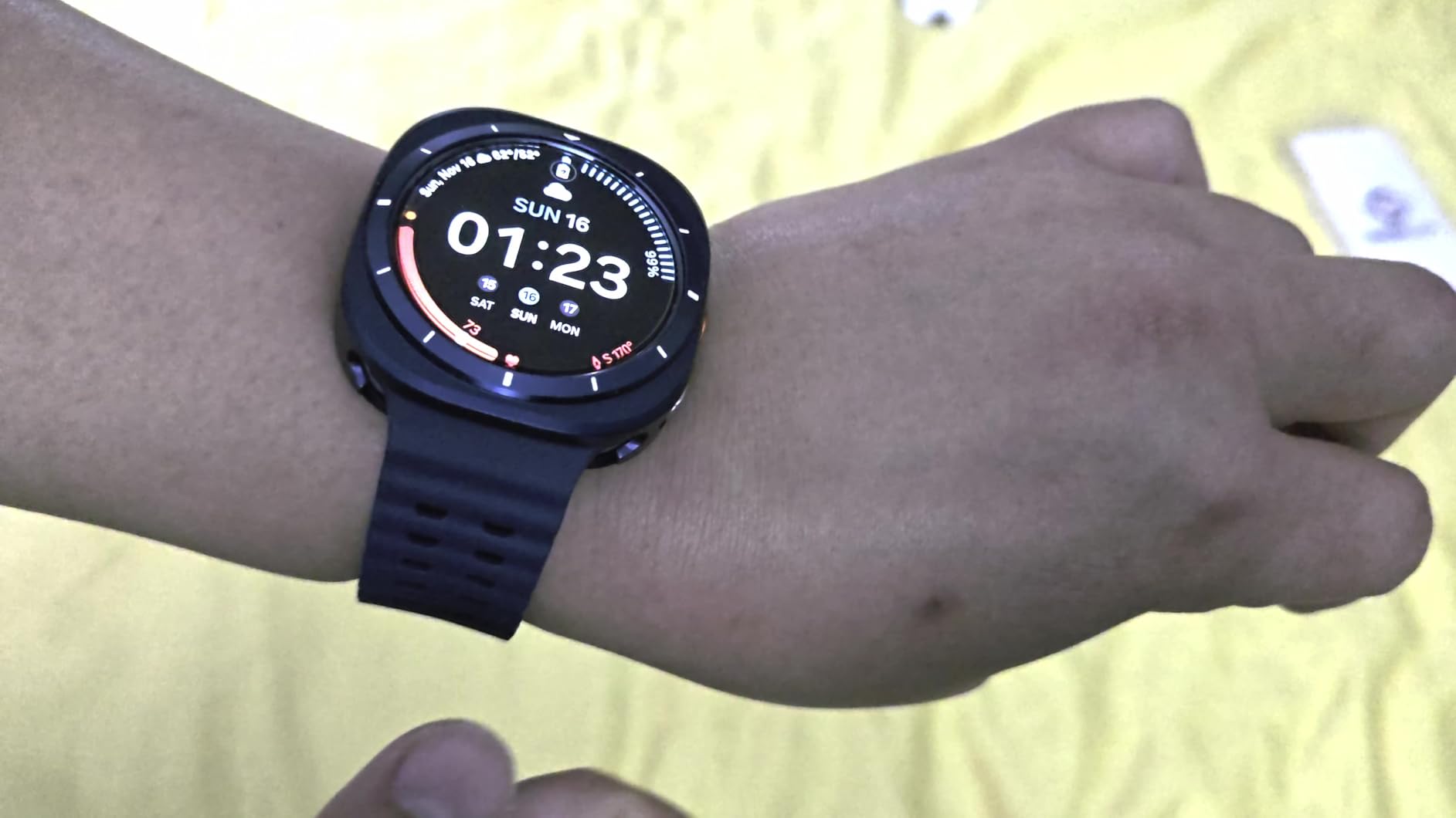 Galaxy Watch Ultra (2025) 47mm LTE Smartwatch, Titanium Casing, Advanced Sleep Coaching, Running Coach, Energy Score, Heart Rate Tracking, GPS, Titanium Silver [US Version, 2 Yr Warranty] customer photo 1