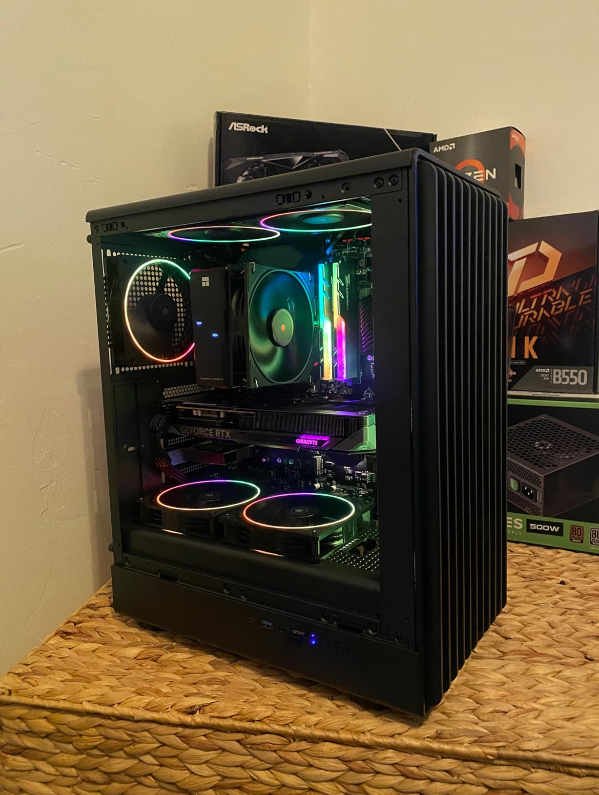 GIGABYTE GeForce RTX 5060 Gaming OC 8G Graphics Card, 8GB 128-bit GDDR7, PCIe 5.0, WINDFORCE Cooling System, GV-N5060GAMING OC-8GD Video Card Customer Review GIGABYTE GeForce RTX 5060 Gaming OC 8G Graphics Card, 8GB 128-bit GDDR7, PCIe 5.0, WINDFORCE Cooling System, GV-N5060GAMING OC-8GD Video Card - Customer Photo 2
