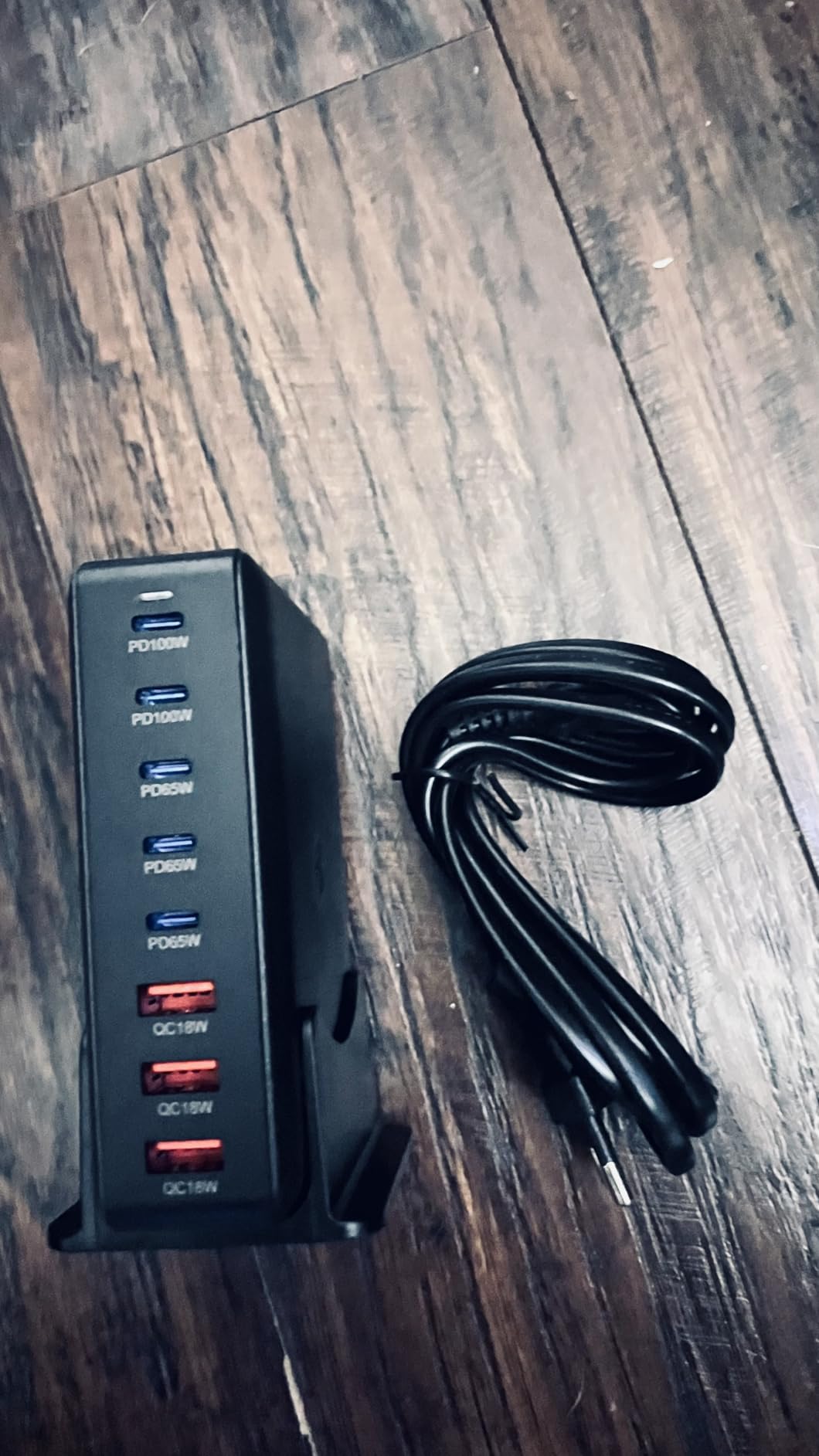 vanmiya 320W Fast Charging 8 Port USB C Charger Block, Multi-Device USB Charging Station Wall Desktop Charger with GaN Ⅲ Technology, USB-C Charger Adapter for MacBook/iPad/iPhone 16/Samsung Galaxy/DELL/HP Customer Review vanmiya 320W Fast Charging 8 Port USB C Charger Block, Multi-Device USB Charging Station Wall Desktop Charger with GaN Ⅲ Technology, USB-C Charger Adapter for MacBook/iPad/iPhone 16/Samsung Galaxy/DELL/HP - Customer Photo 2
